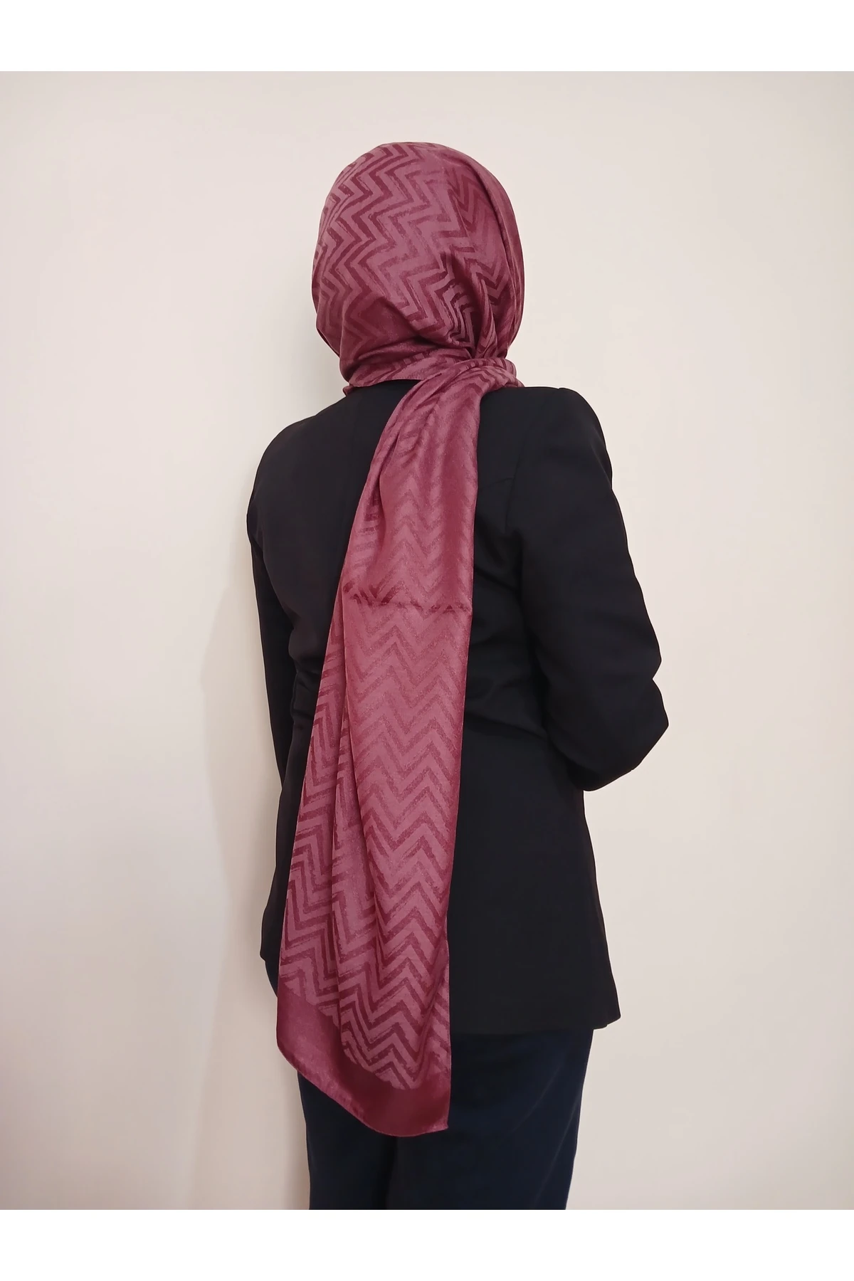 Çizgili Jakarlı Şal