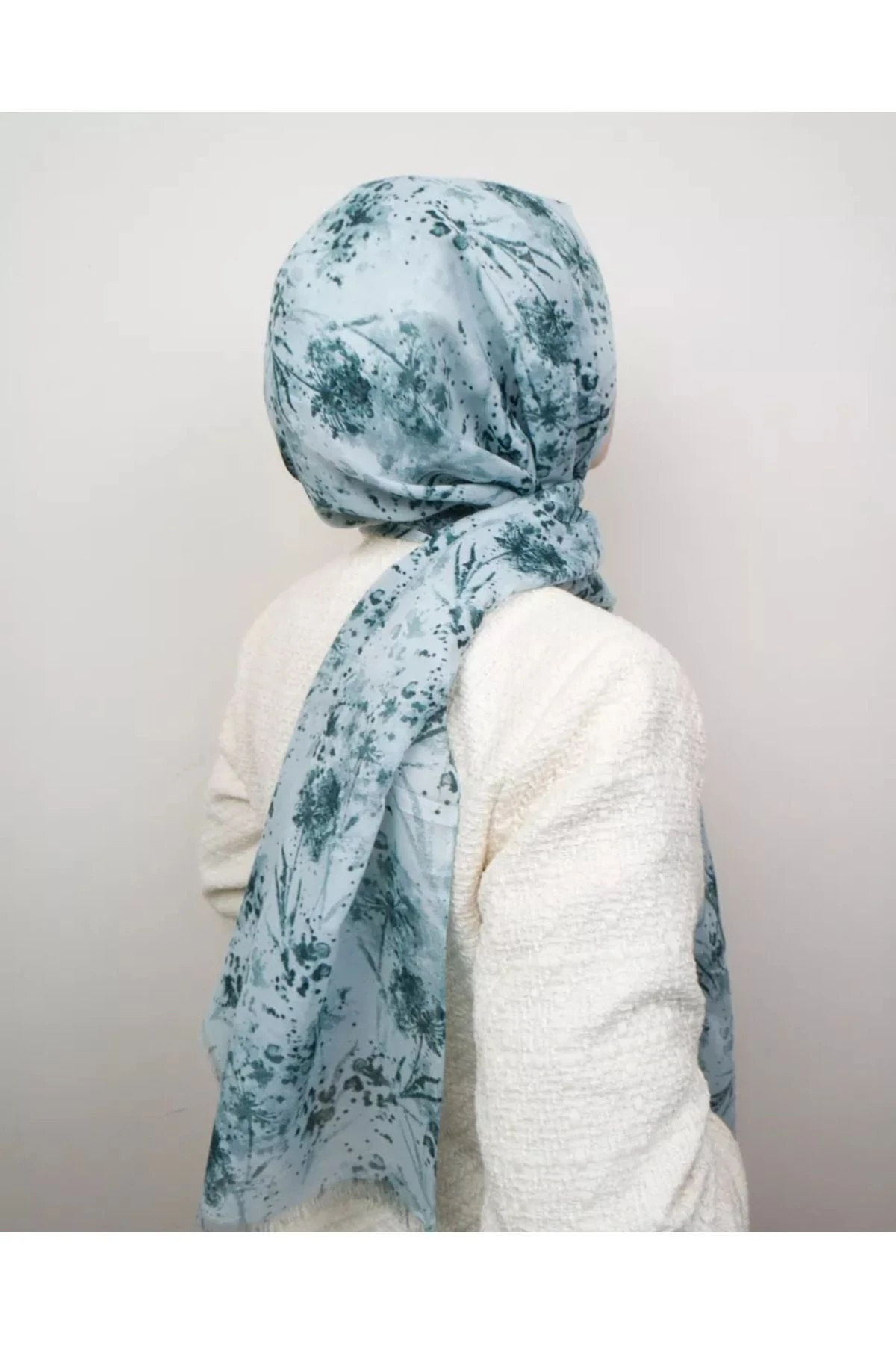 Açık Yeşil Çiçek  Desenli Şal