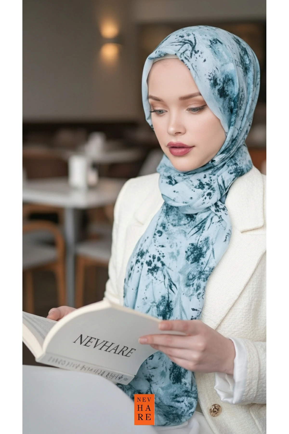 Açık Yeşil Çiçek  Desenli Şal