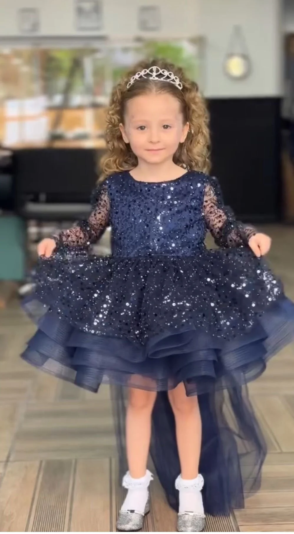 Lacivert Tül Kol Detaylı İncili,kuyruklu Çocuk Abiye