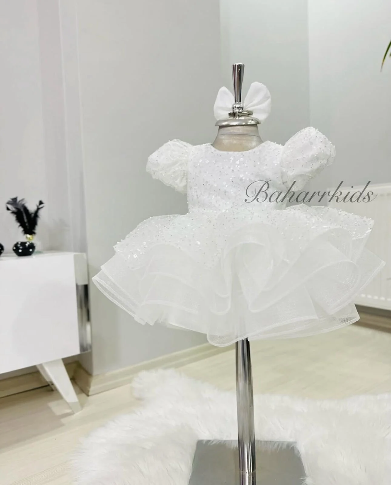 Beyaz Düğün, Nişan Taşlı Boncuklu Çocuk, Bebek Abiyesi