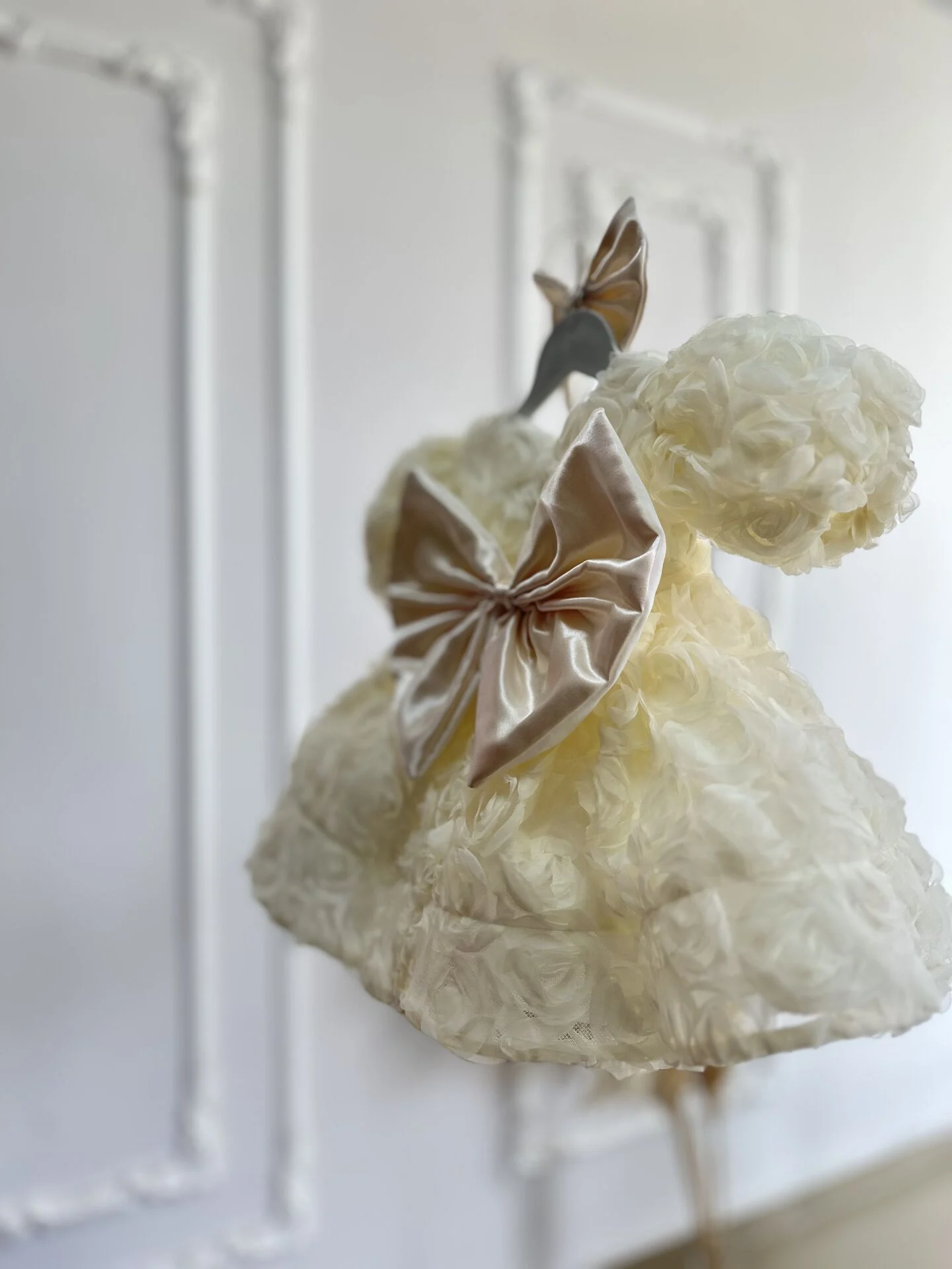 Gülçiçek güllü Abiye krem ,Düğün, Nişan ,Doğum günü Elbisesi