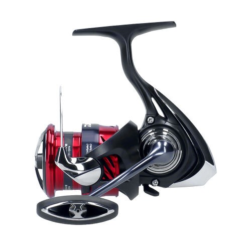 Daiwa Ninja 23 LT 2500 Spin Olta Makinesi