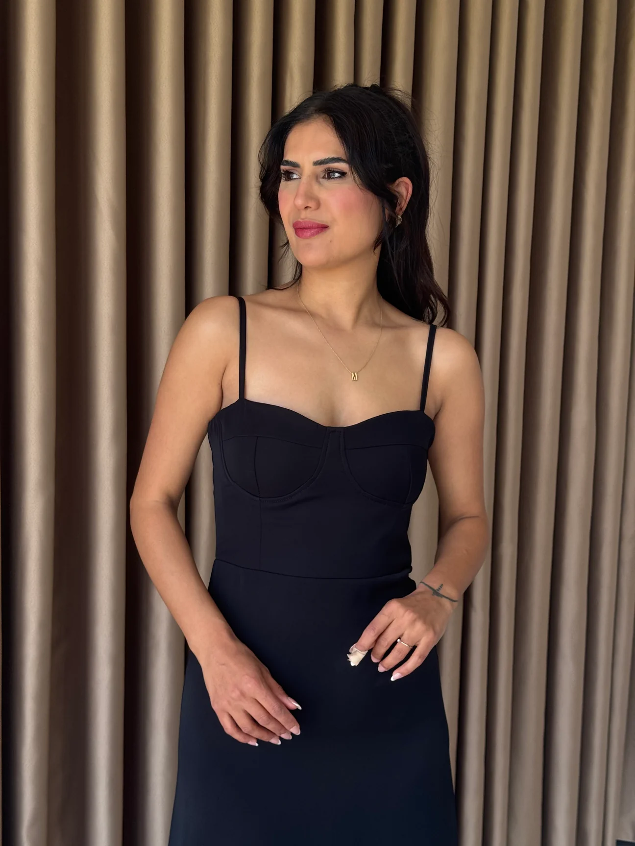 İnce Askılı Midi Elbise - Siyah