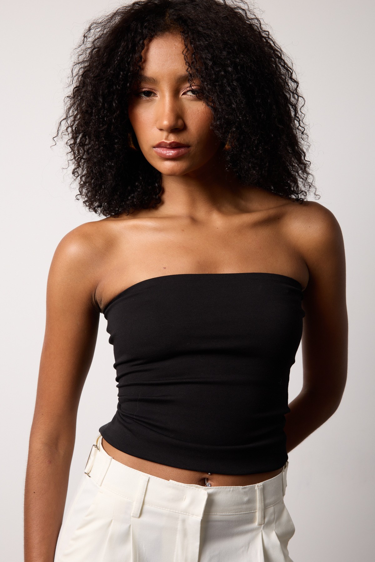 Iniya Straplez Crop