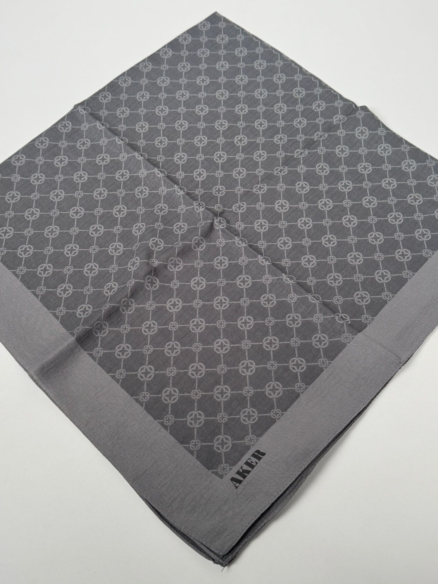 AKER Elegance Monogram Eşarp 971