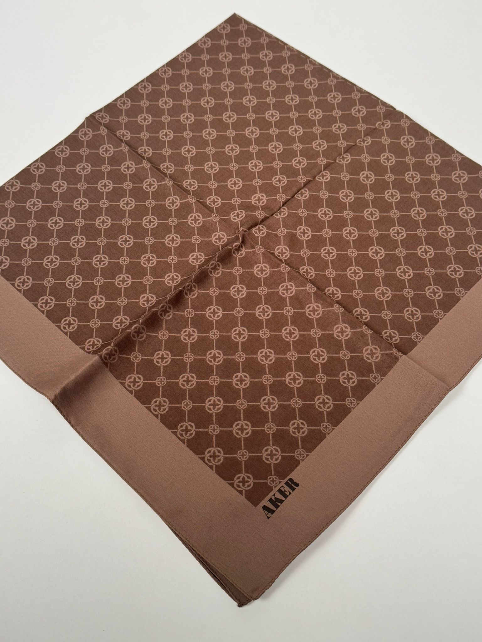 AKER Elegance Monogram Eşarp 931