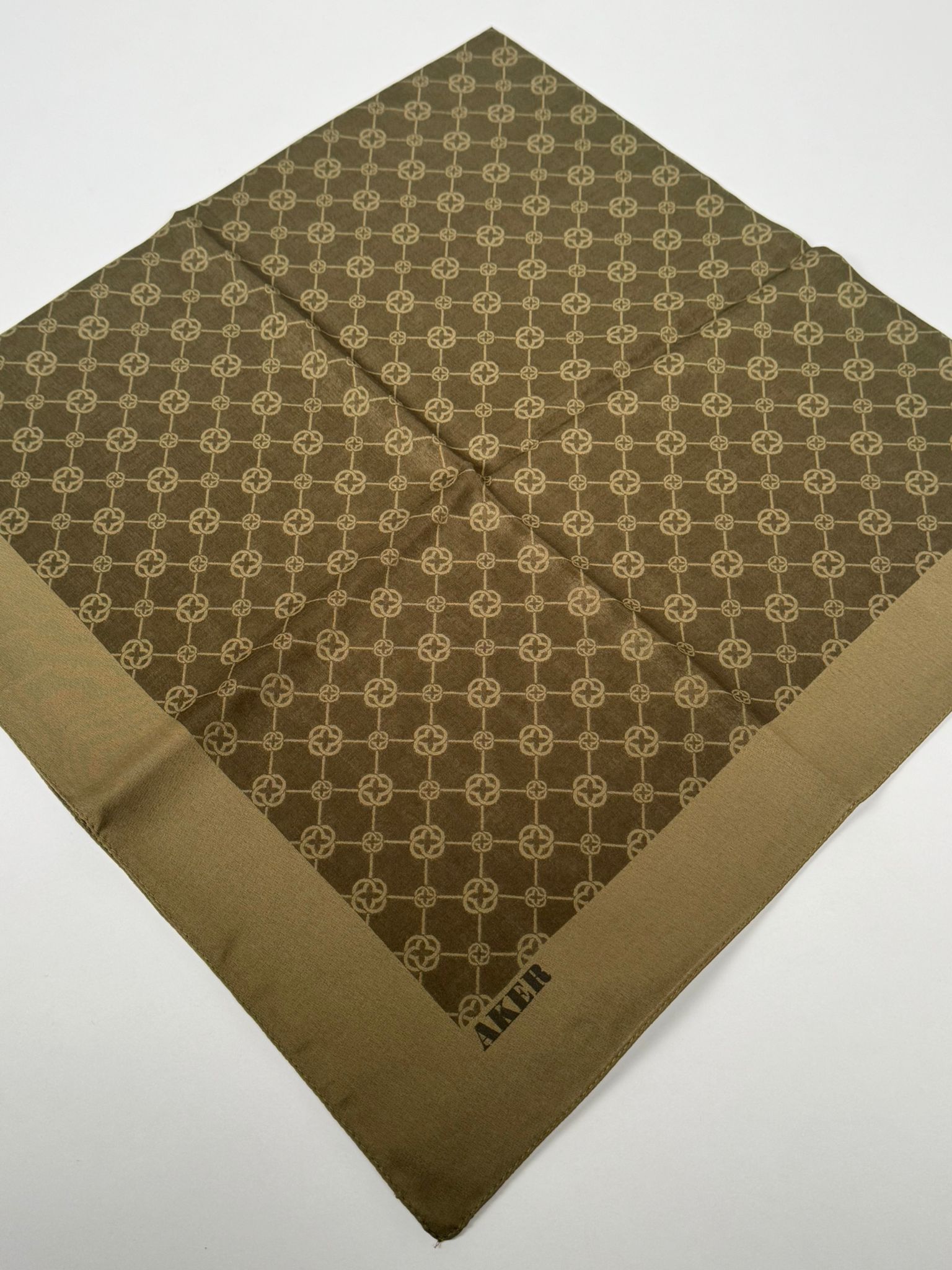 AKER Elegance Monogram Eşarp 934