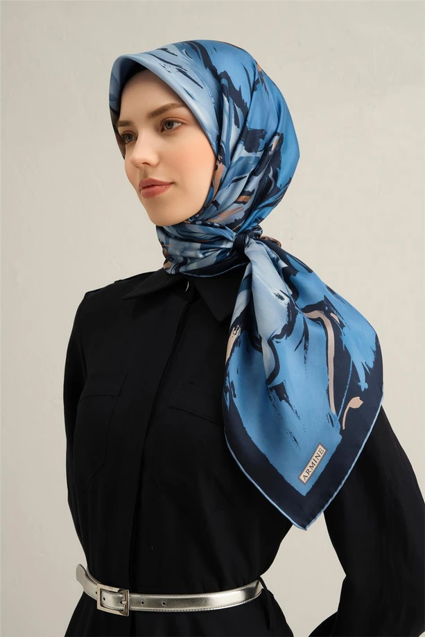 ARMİNE Sura İpek Eşarp 2025 Nostaji Yaz 9337D 81