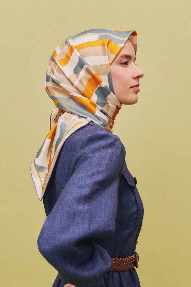 ARMİNE Sura İpek Eşarp 2025 Nostaji Yaz 9303D 03