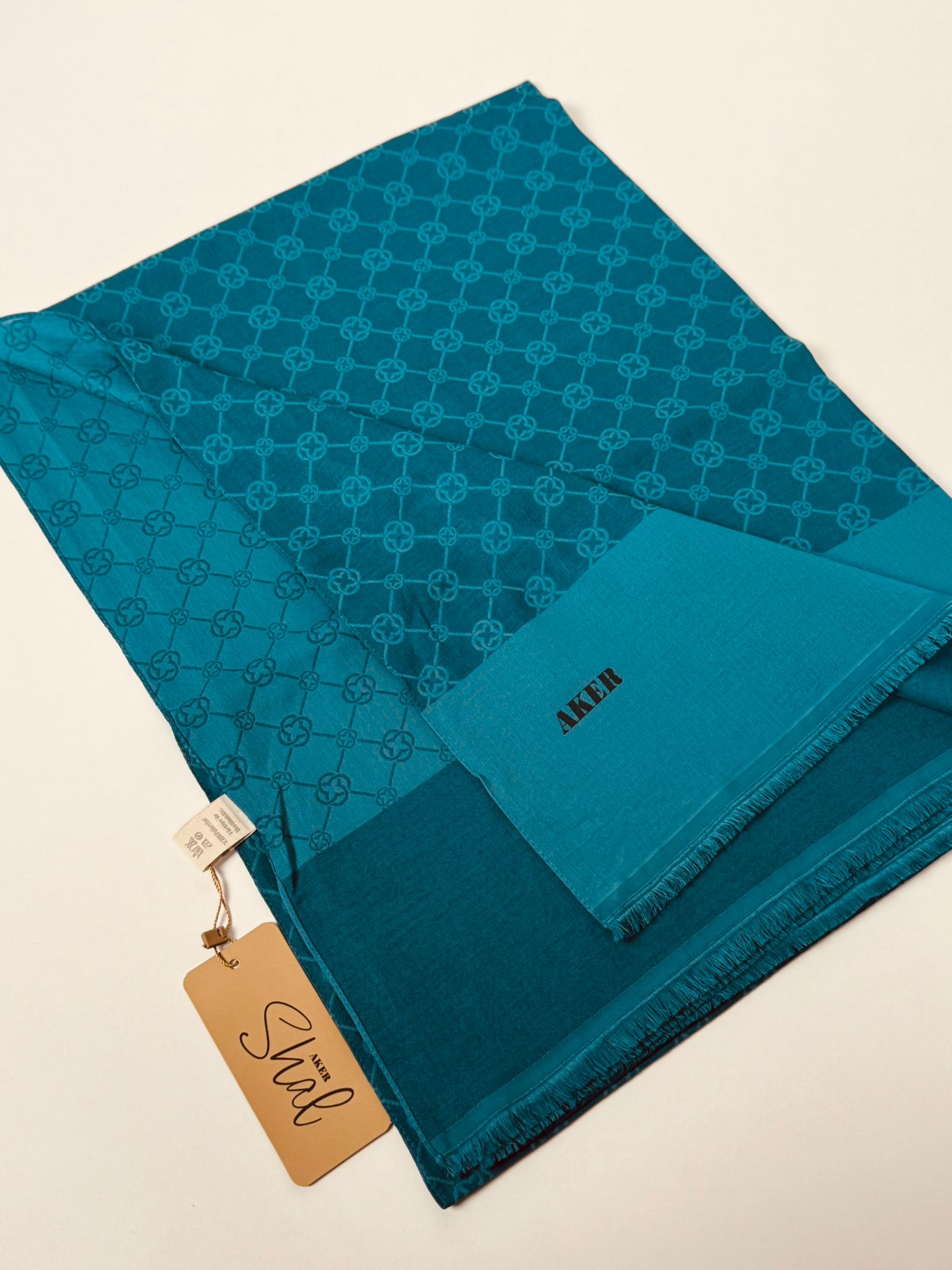 AKER Elegance Monogram Şal 923