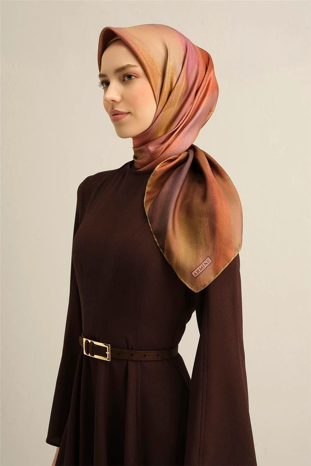 ARMİNE Sura İpek Eşarp 2025 Nostaji Yaz 9308D 07