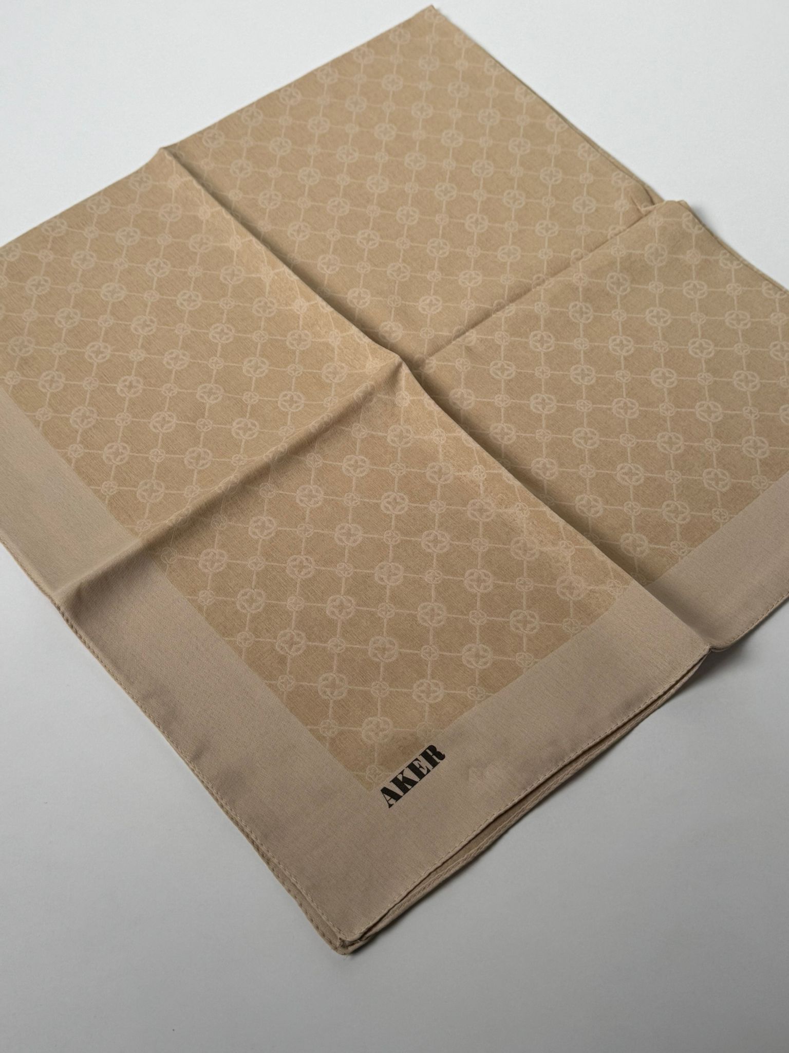 AKER Elegance Monogram Eşarp 981