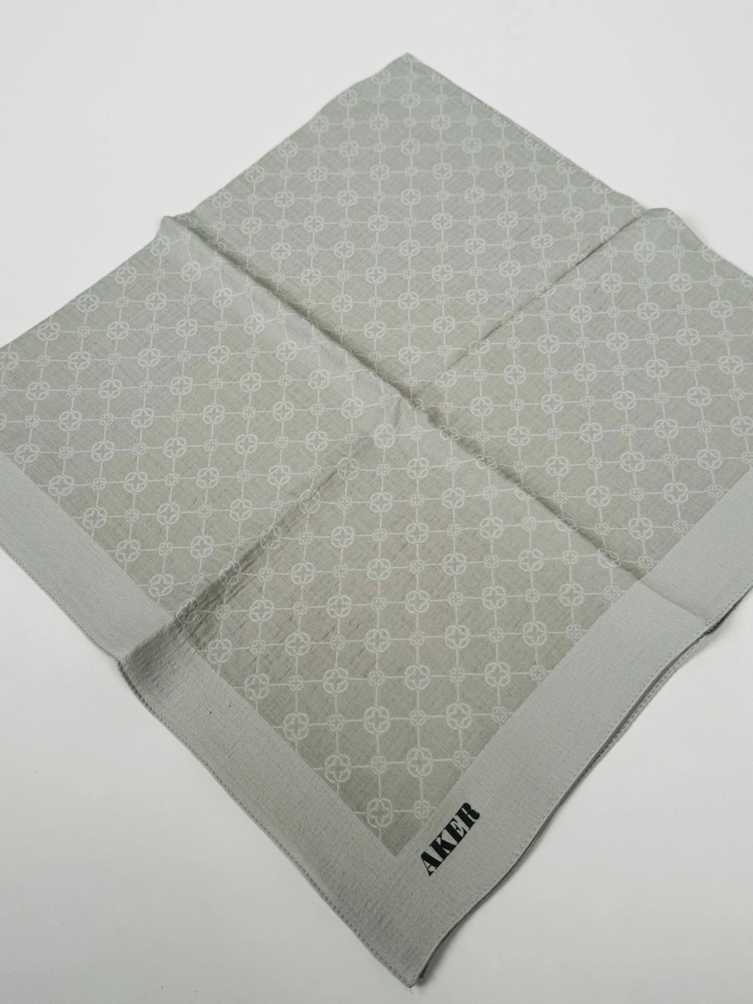 AKER Elegance Monogram Eşarp 974