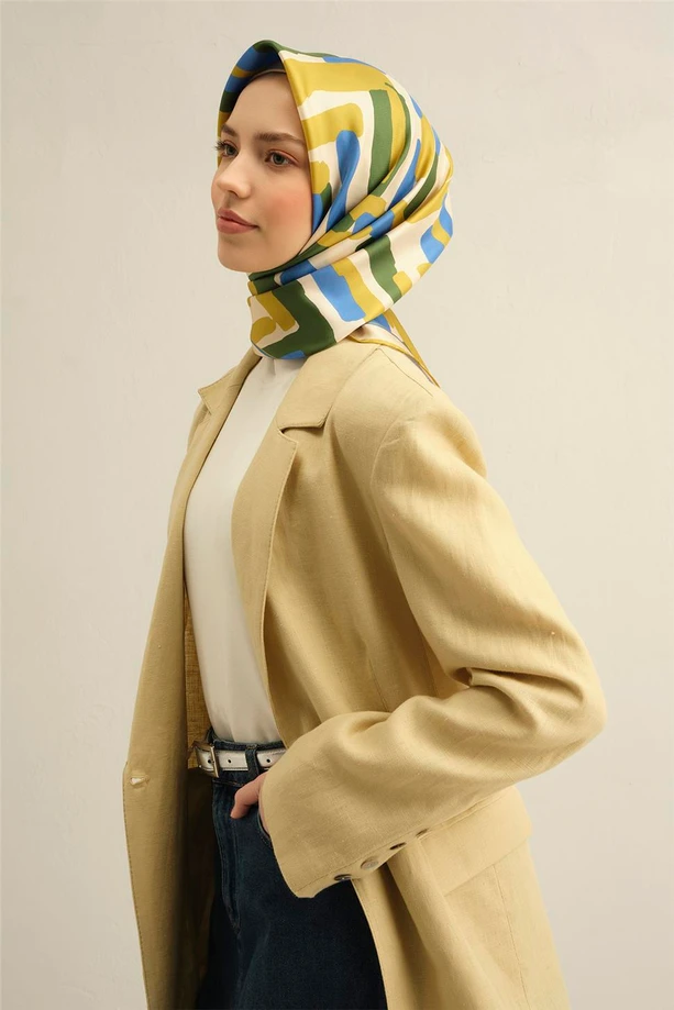 ARMİNE Sura İpek Eşarp 2025 Nostaji Yaz 9303D 01