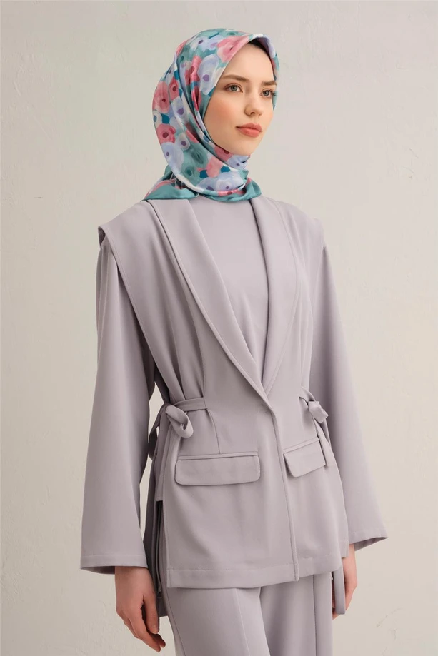 ARMİNE Sura İpek Eşarp 2025 Nostaji Yaz 9300D 50