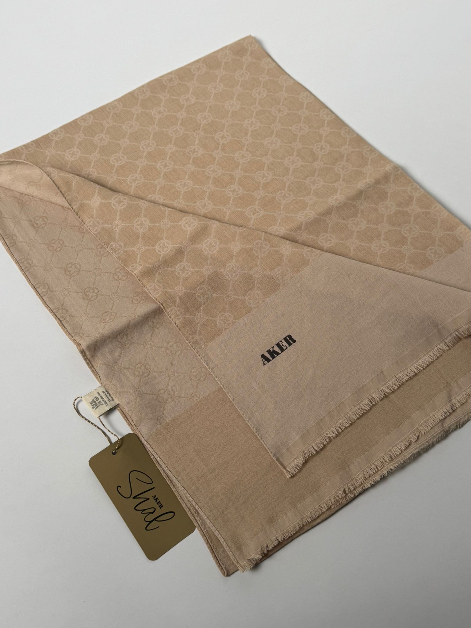 AKER Elegance Monogram Şal 981