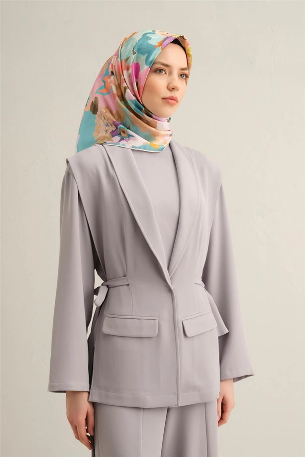 ARMİNE Sura İpek Eşarp 2025 Nostaji Yaz 9334D 34