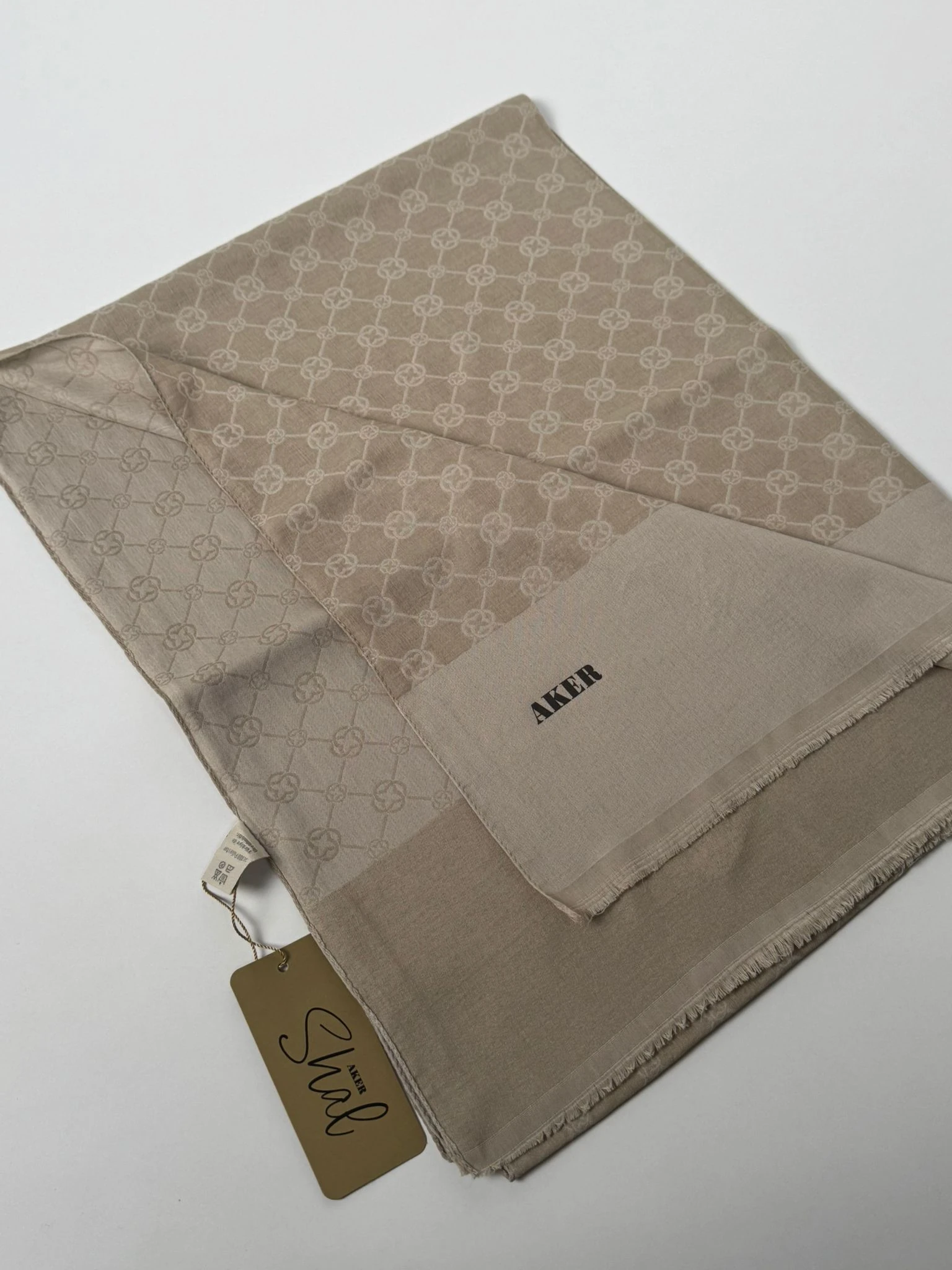 AKER Elegance Monogram Şal 933