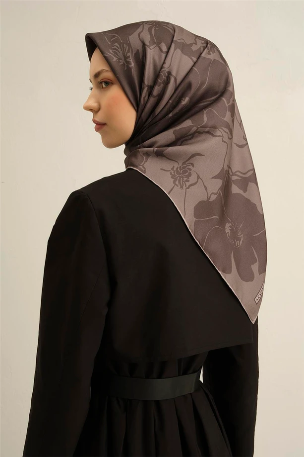 ARMİNE Sura İpek Eşarp 2025 Nostaji Yaz 9344D 46