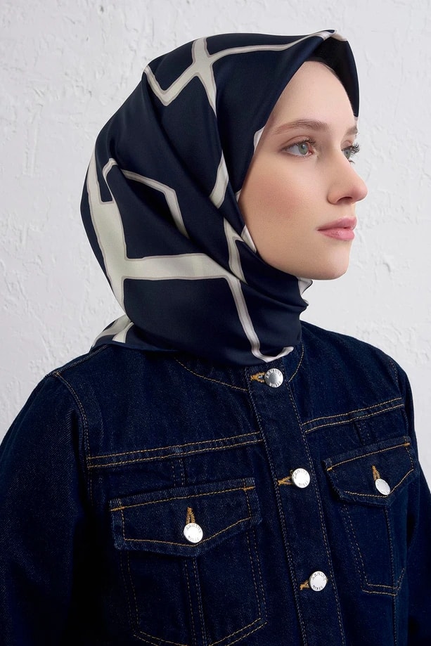 ARMİNE Sura İpek Eşarp 2025-26 Kış 9441D 03