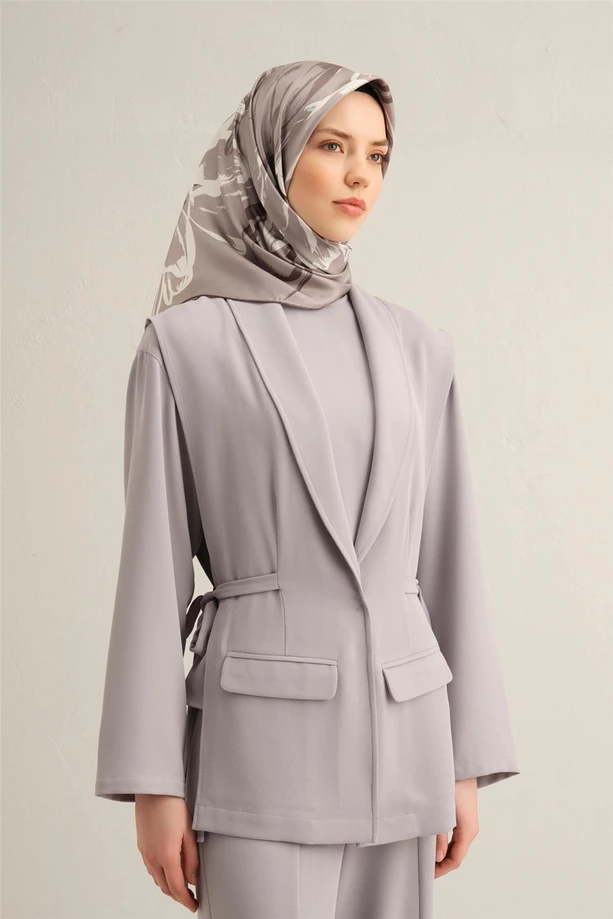 ARMİNE Sura İpek Eşarp 2025 Nostaji Yaz 9322D 82