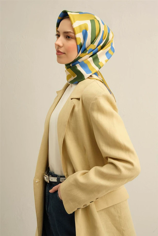 ARMİNE Sura İpek Eşarp 2025 Nostaji Yaz 9303D 01