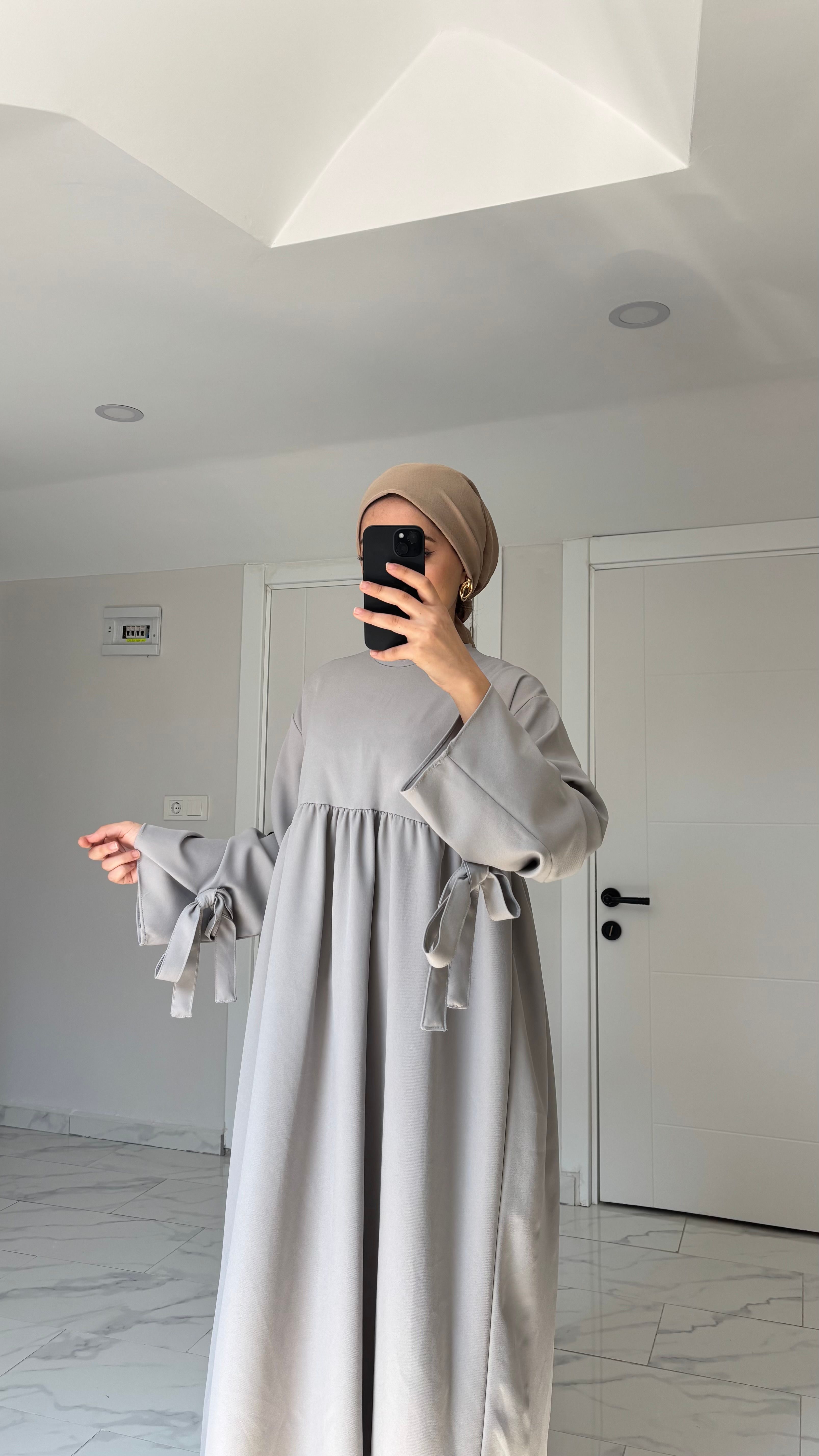 Raha Elbise - Gri