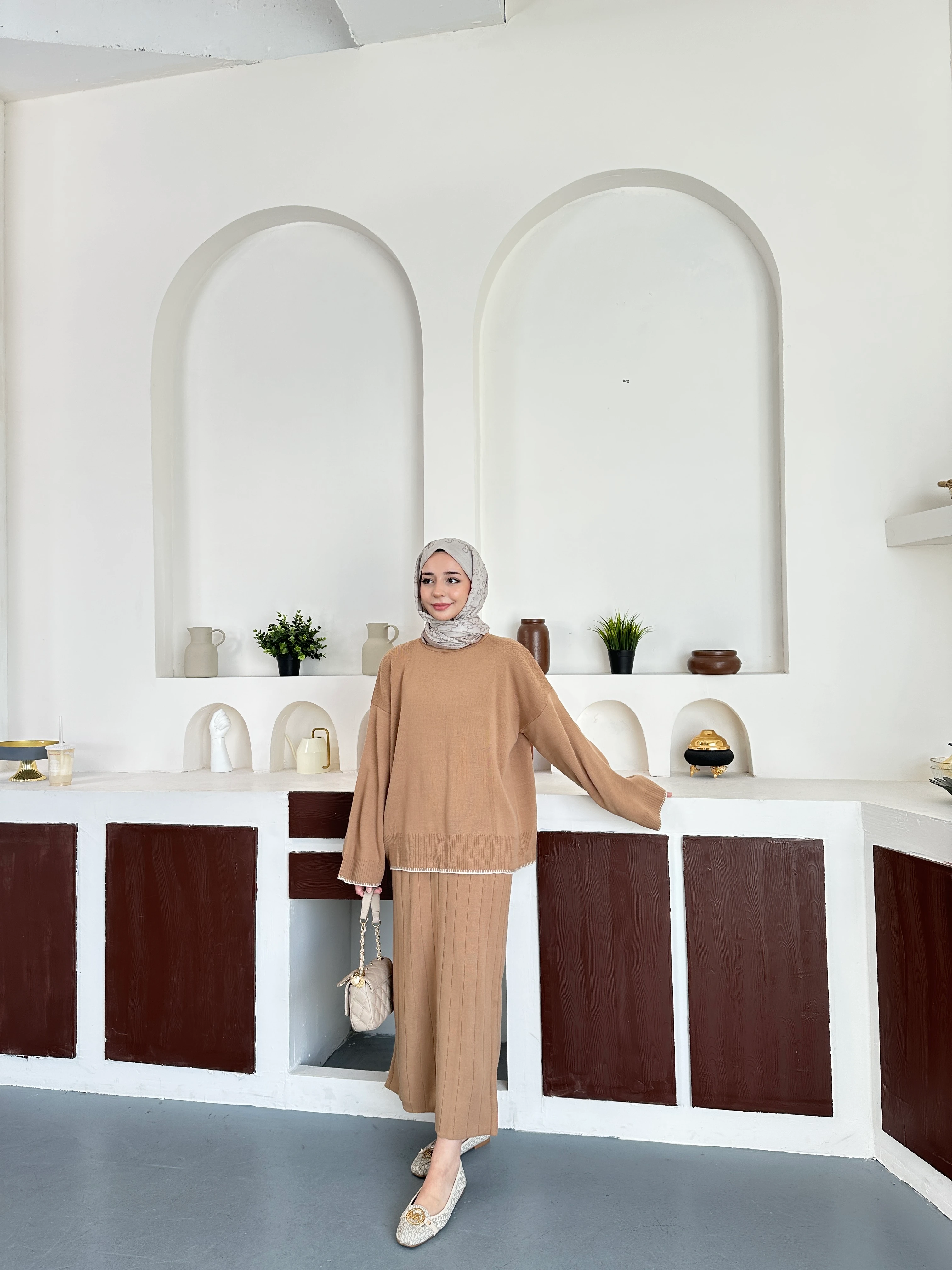 Etekli takım trikoo - Taba