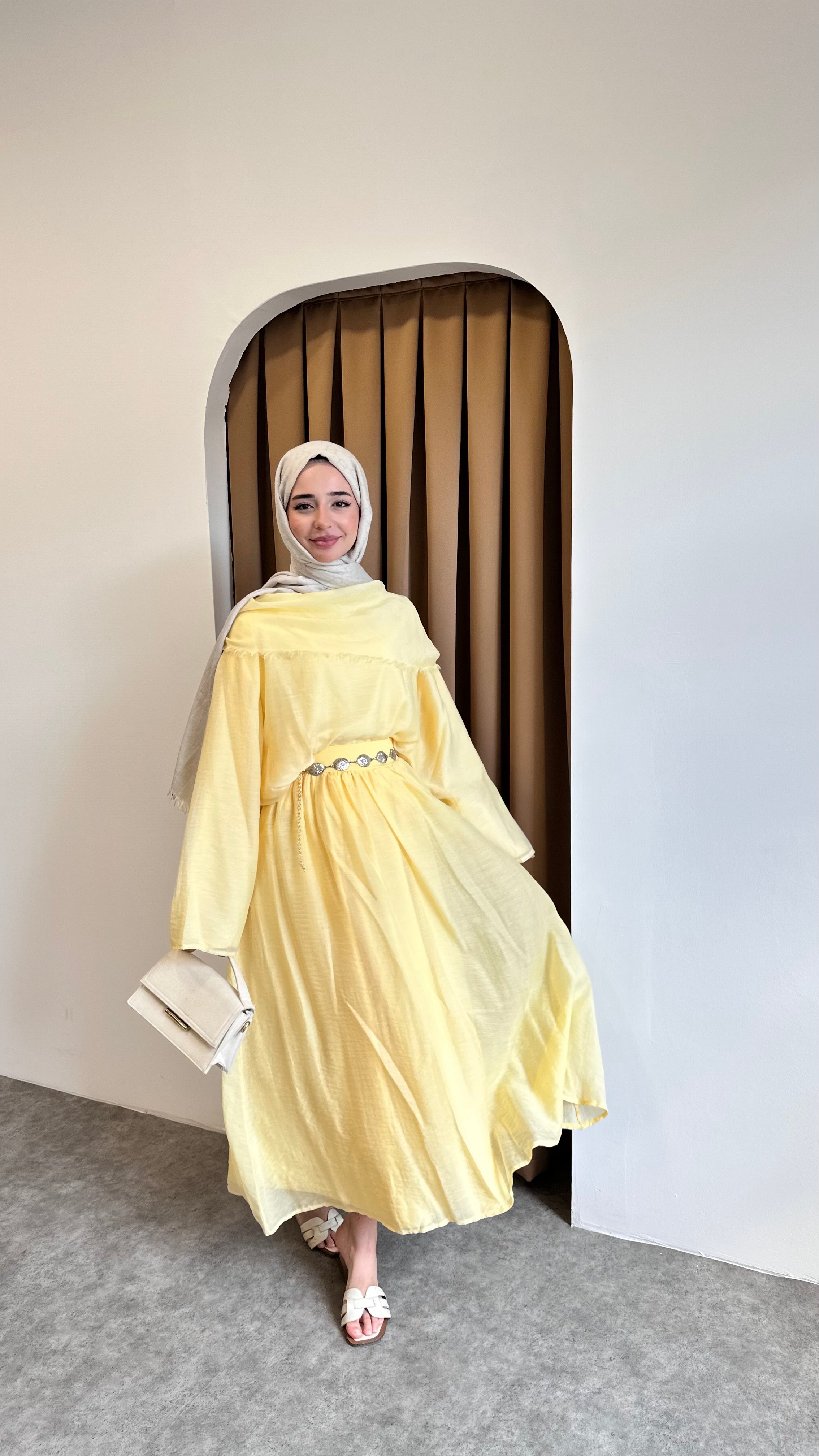 Sade Işık Takım - Sarııı