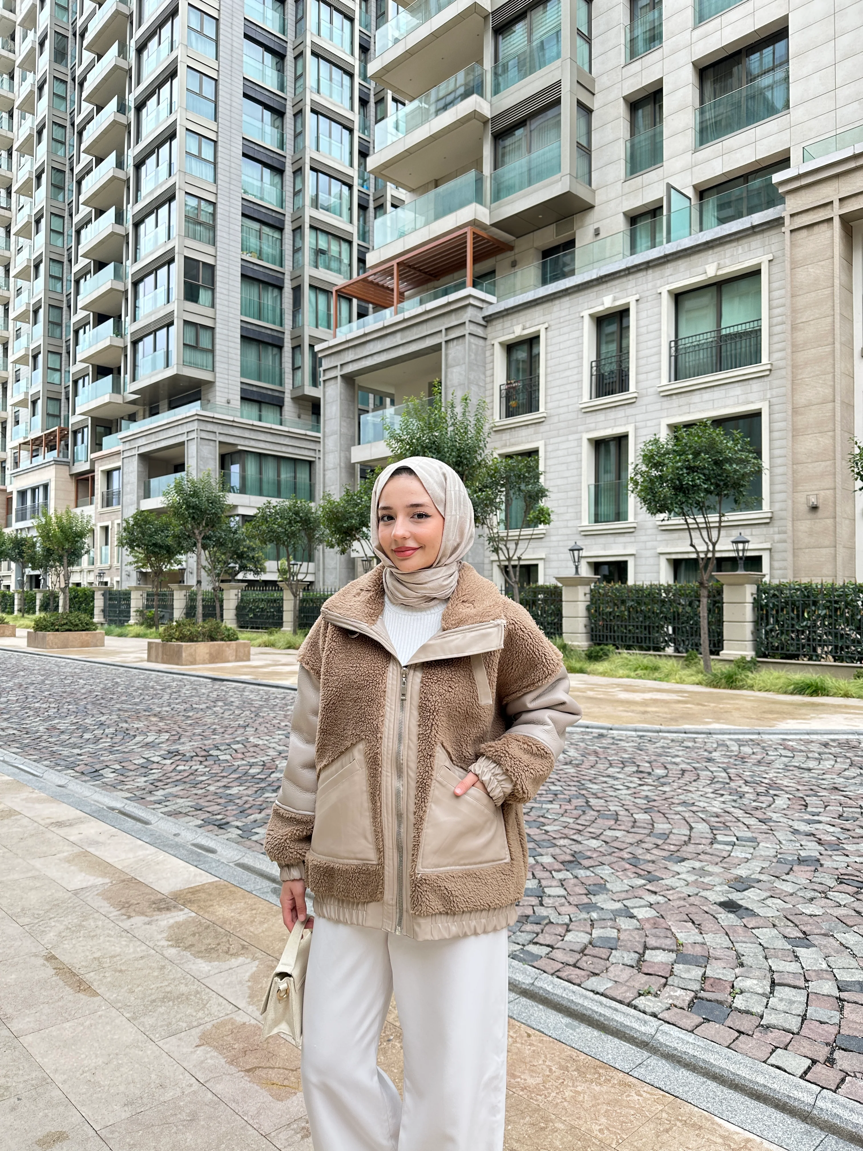 Nora Peluş Deri Mont