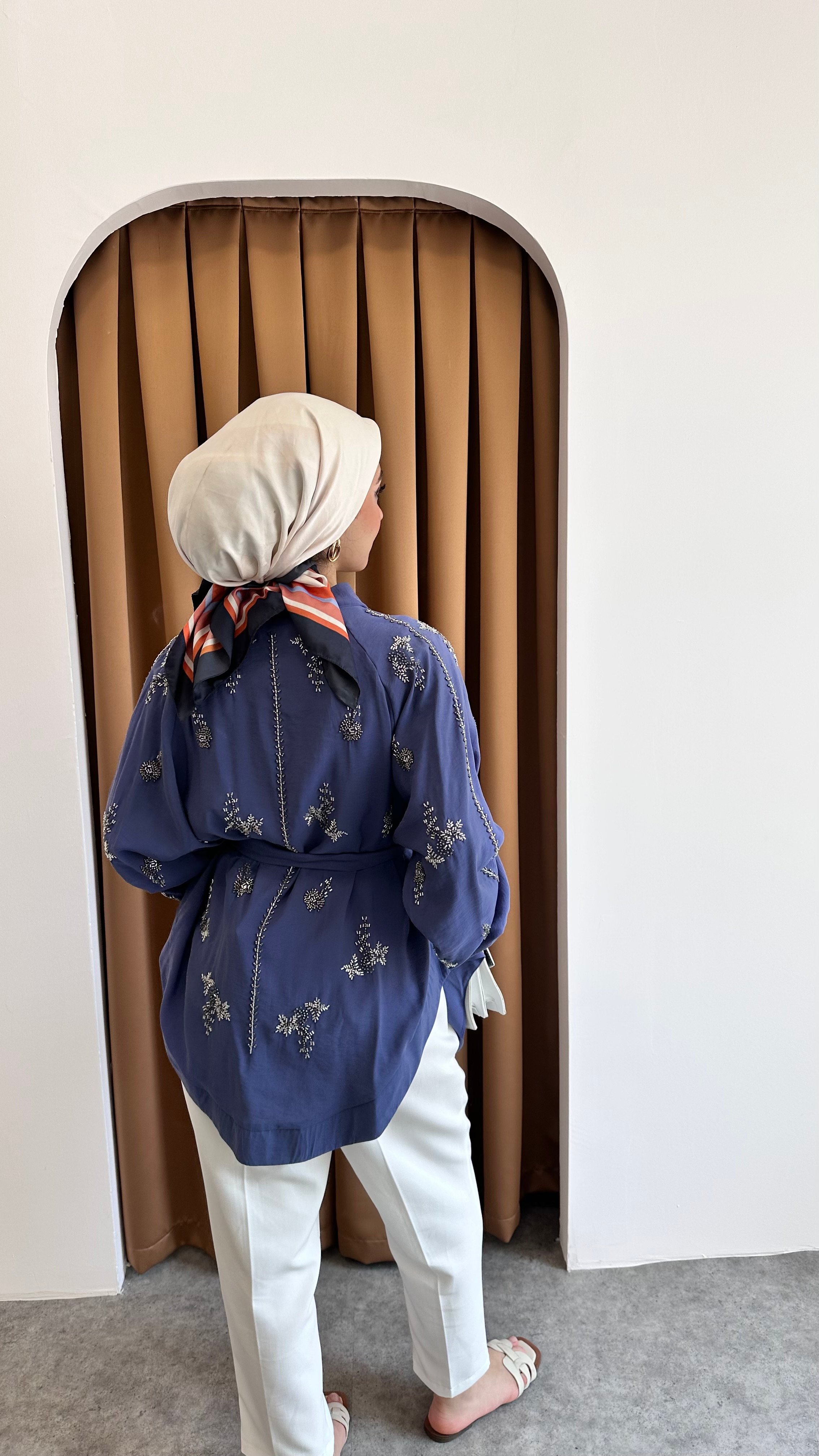 Taş detaylı kimono - Lacivert