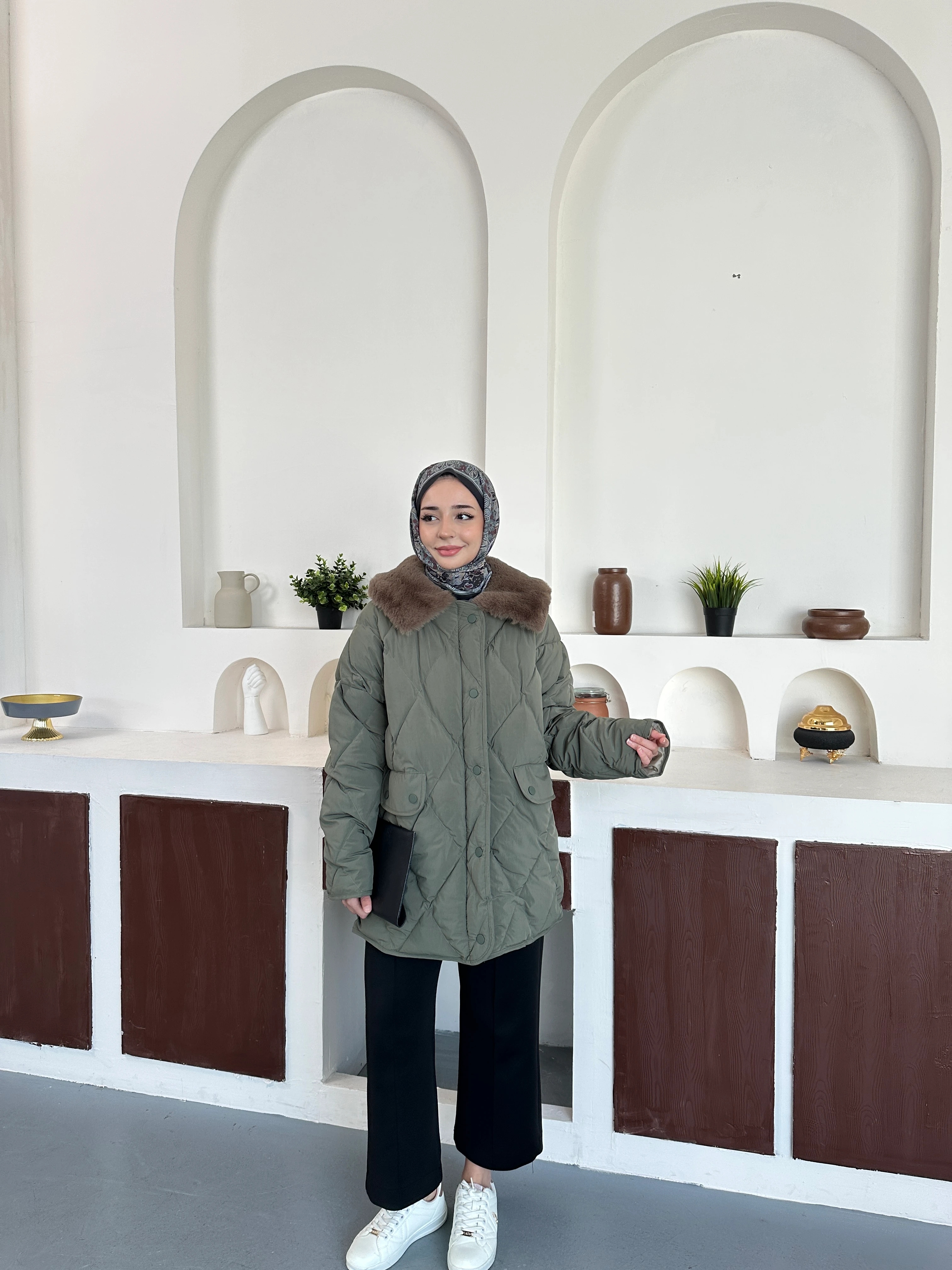 CASUAL MONT - Çağla