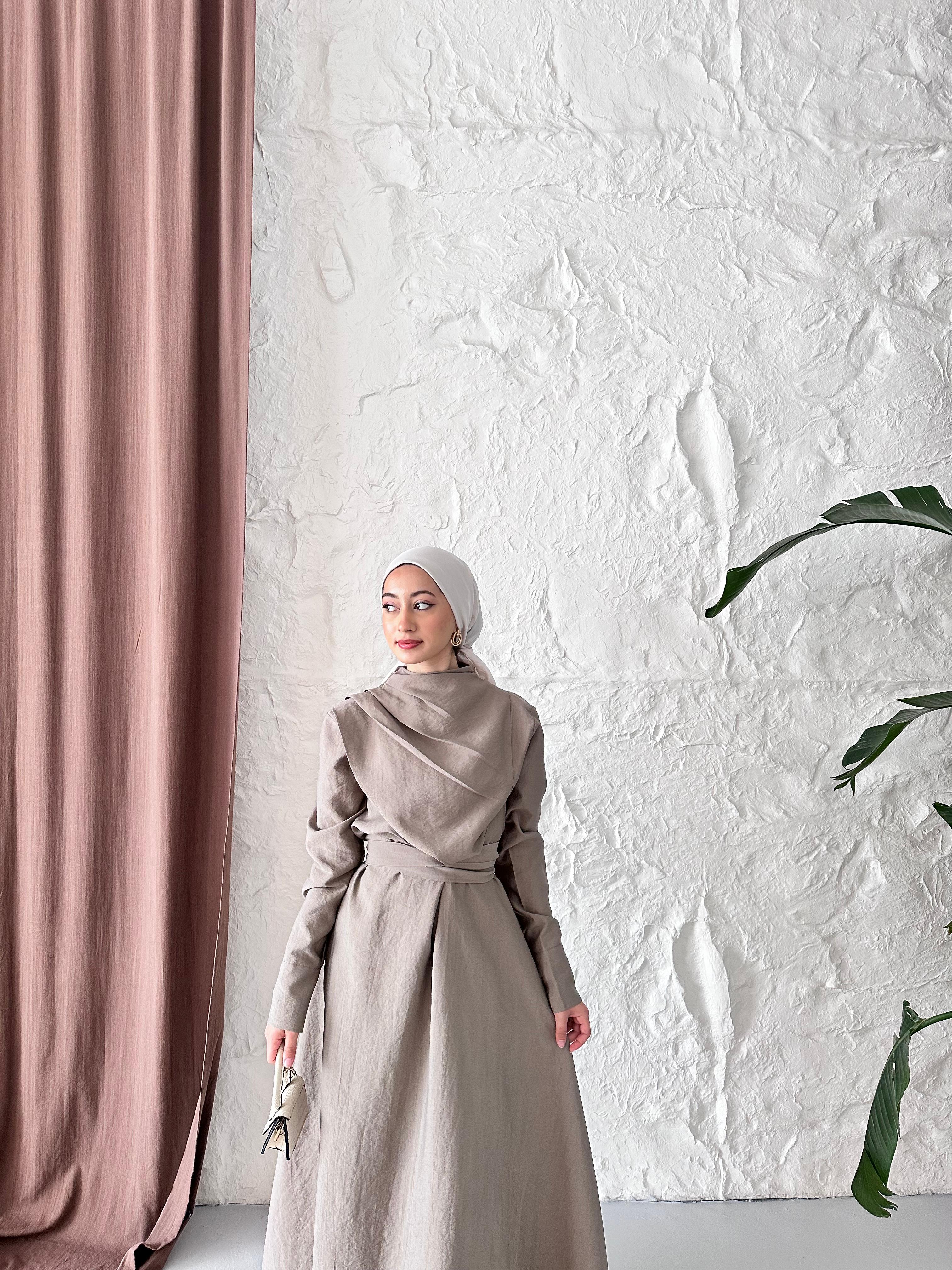 Minimal Şıklık Elbise - Vizon