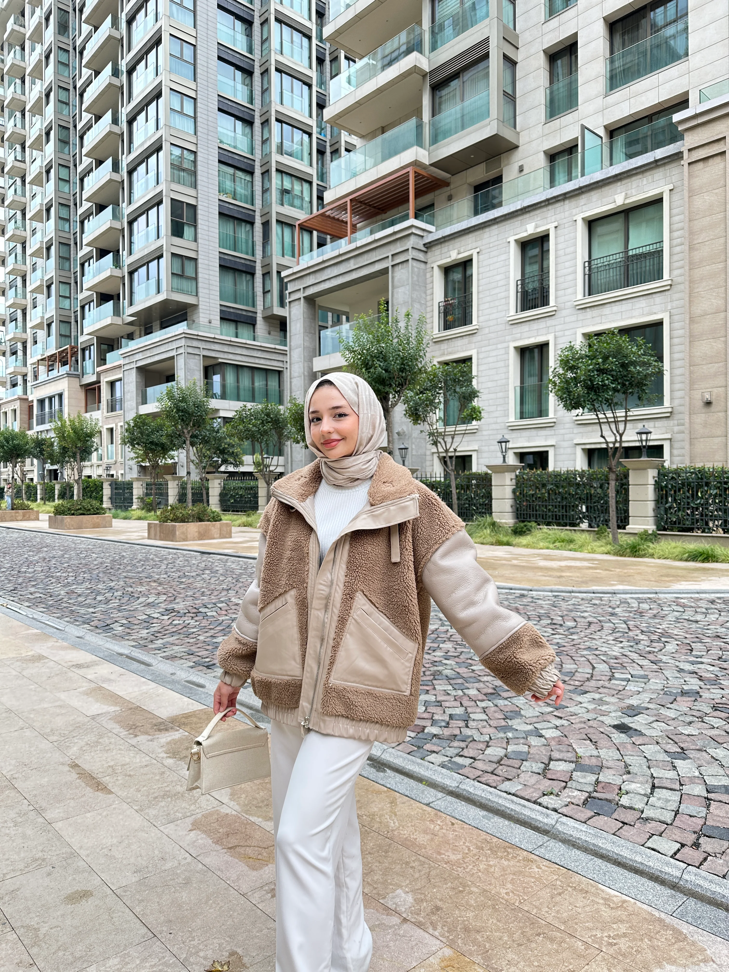 Nora Peluş Deri Mont