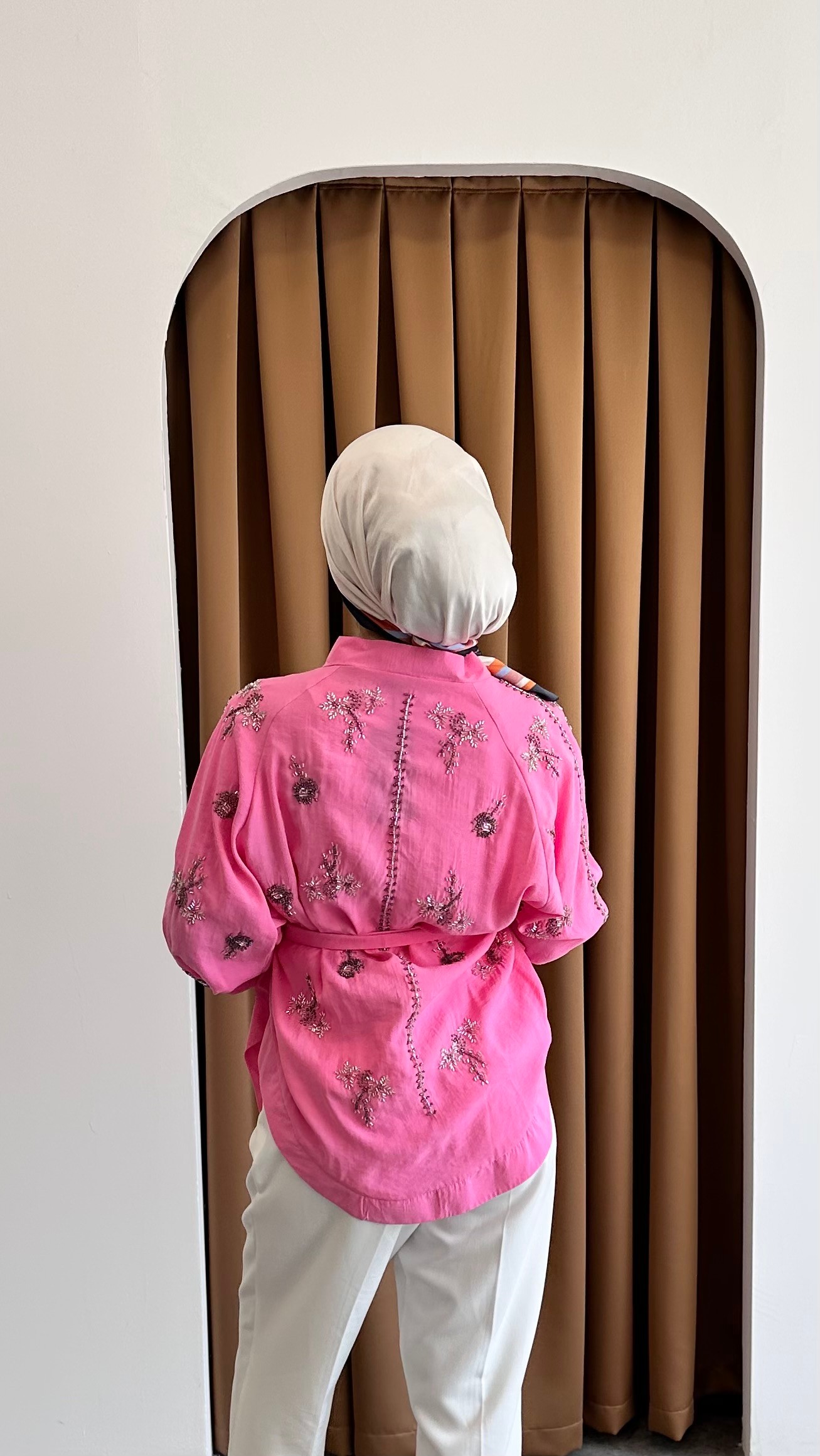 Taş detaylı kimono