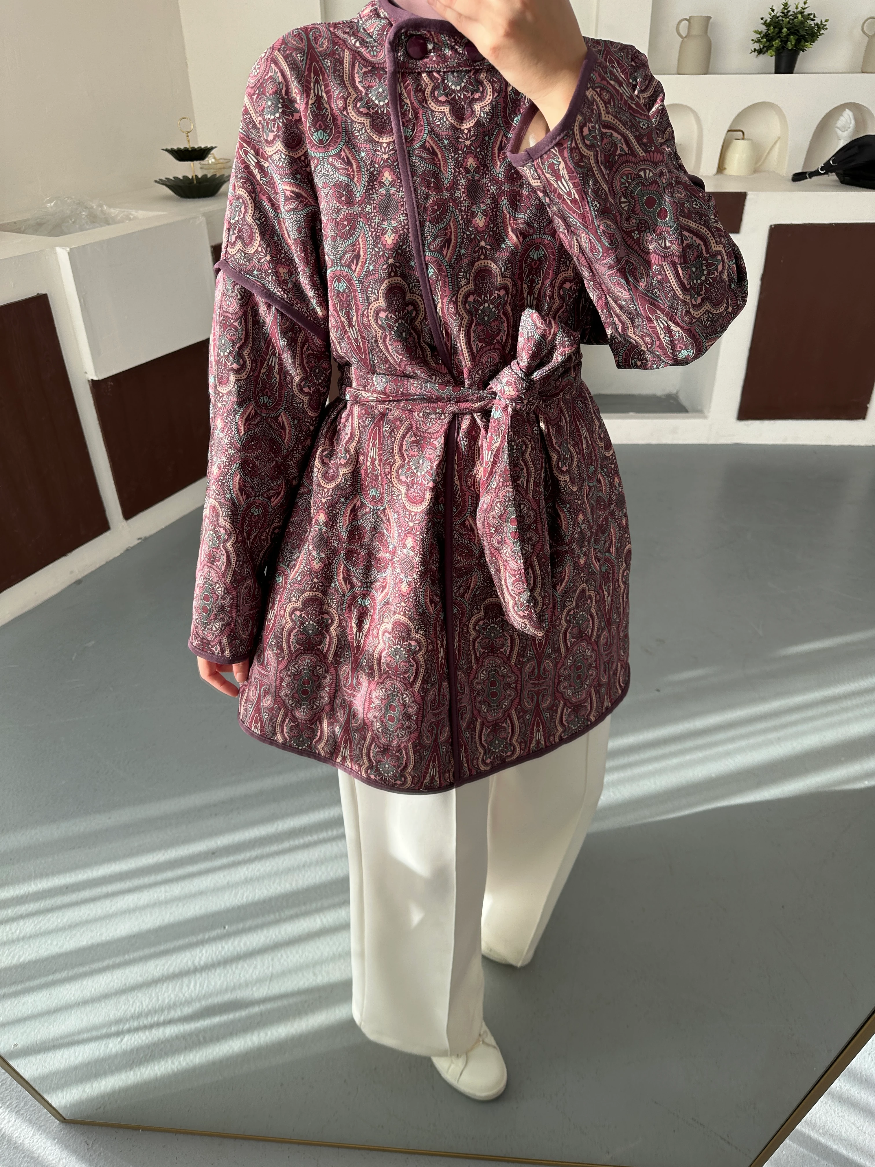 Zarif Kuşaklı Ceket 