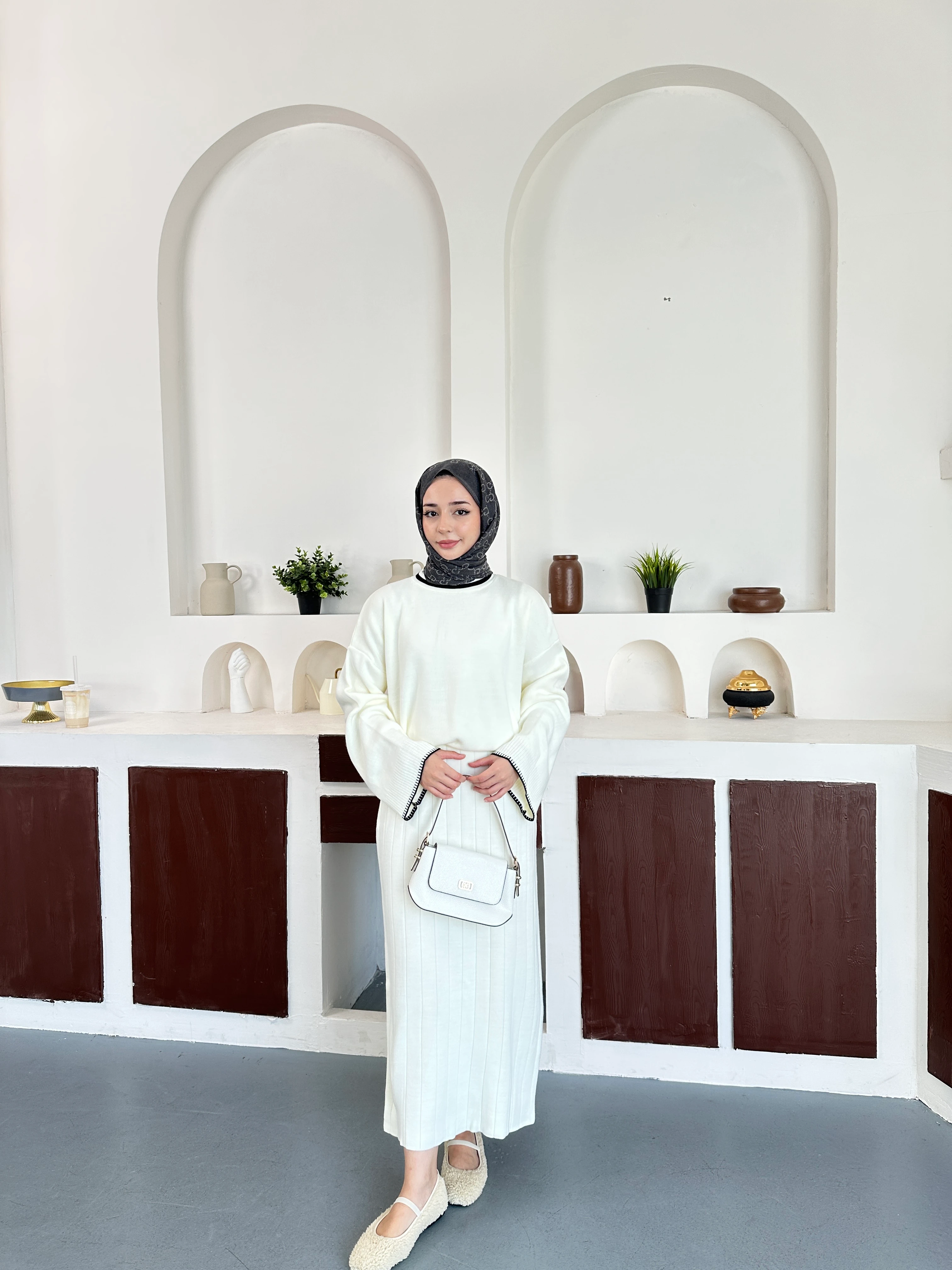 Etekli takım trikoo