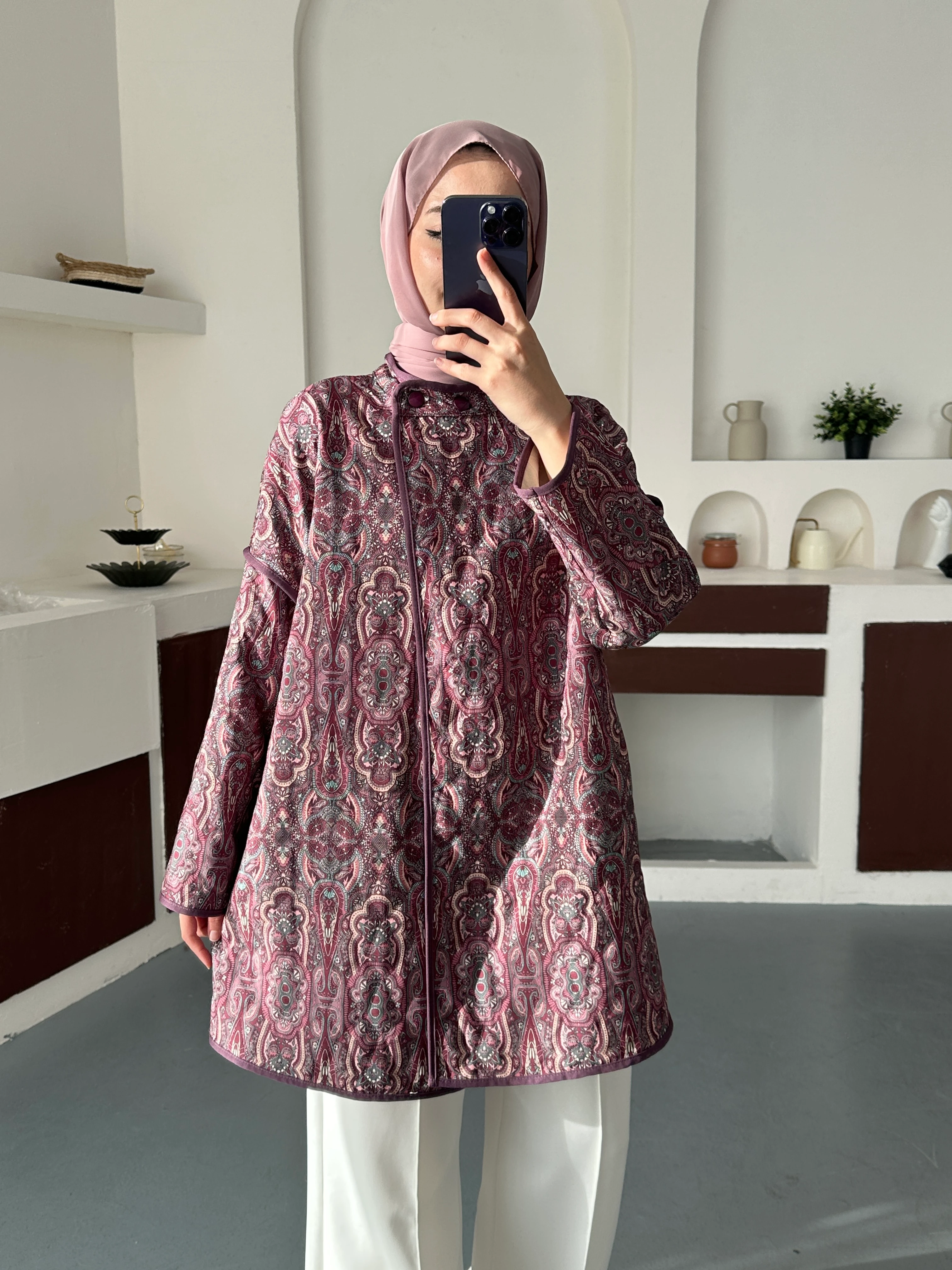 Zarif Kuşaklı Ceket 