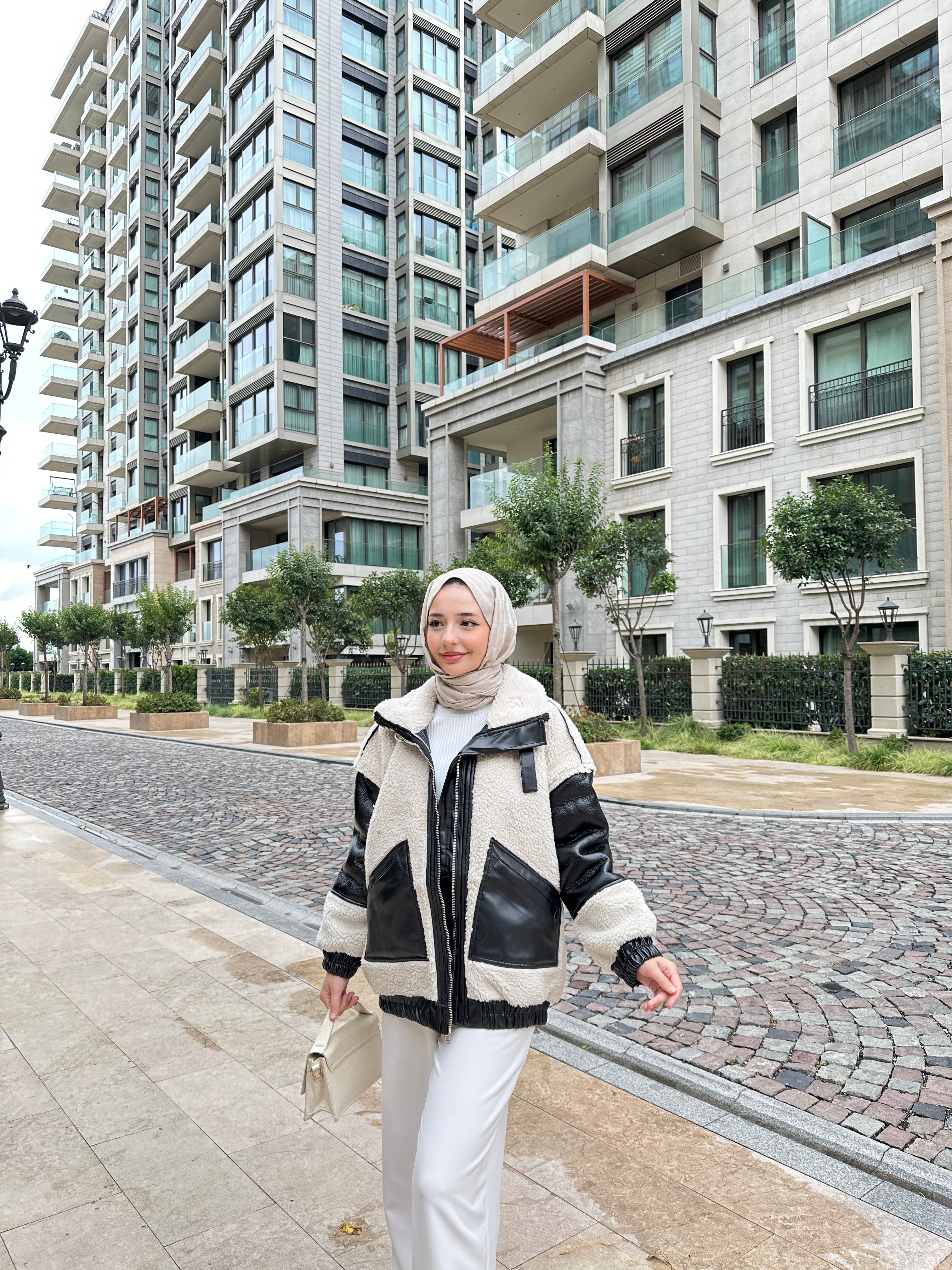 Nora Peluş Deri Mont
