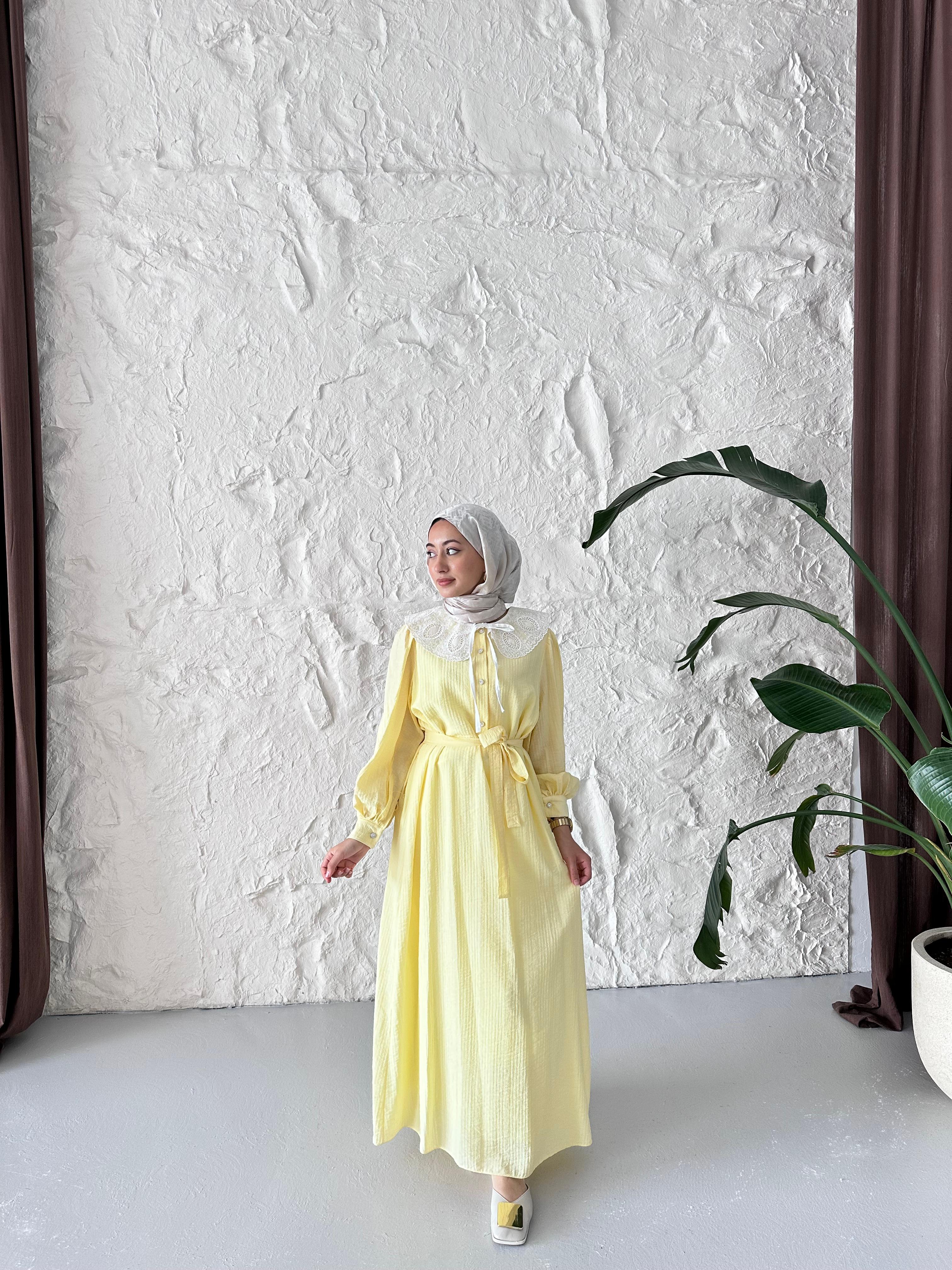 Dantel Yaka Elbise - Sarı
