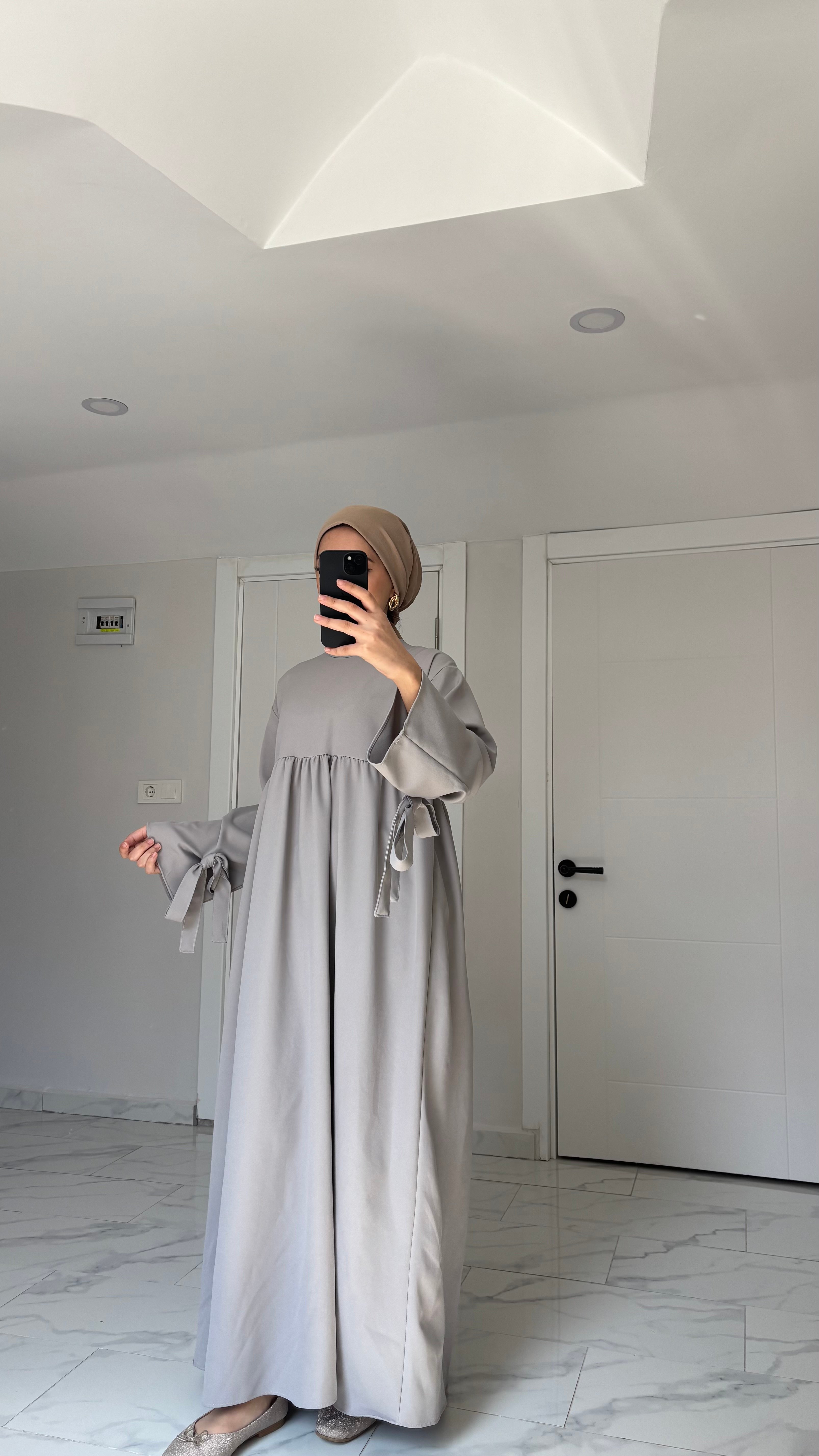 Raha Elbise - Gri