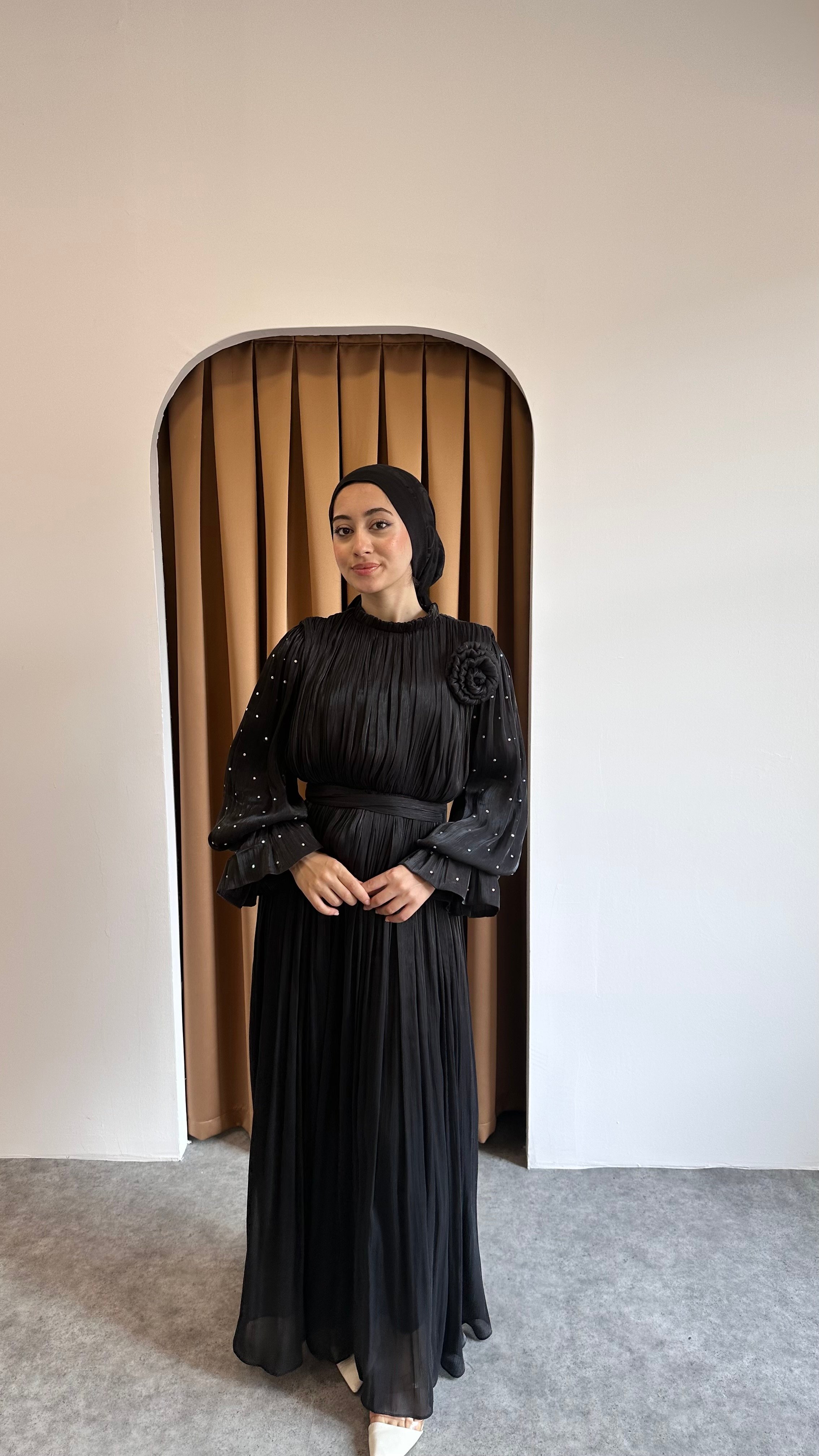 taşlı gül detaylı abiye - Siyah