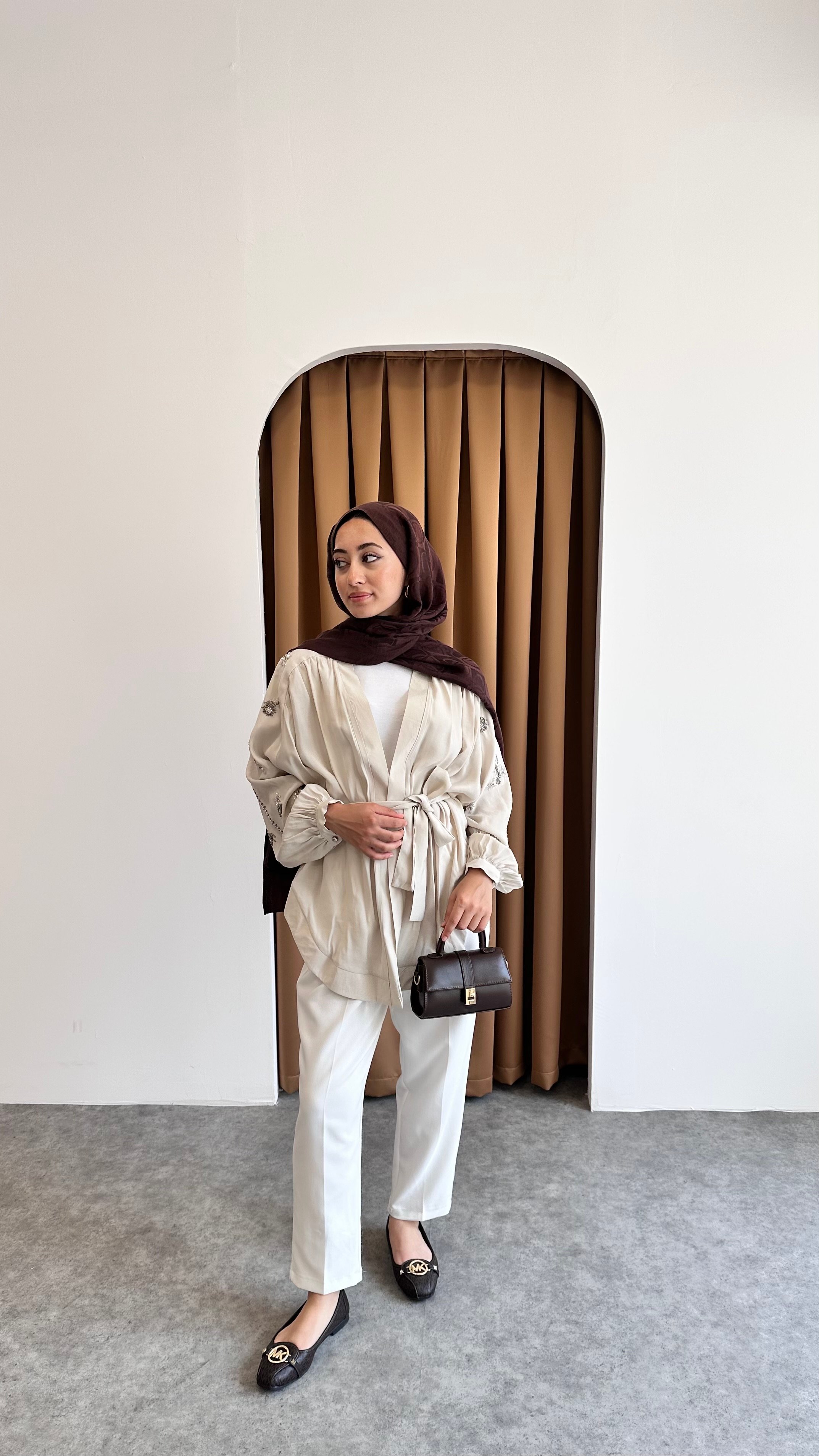 Taş detaylı kimono - Bej