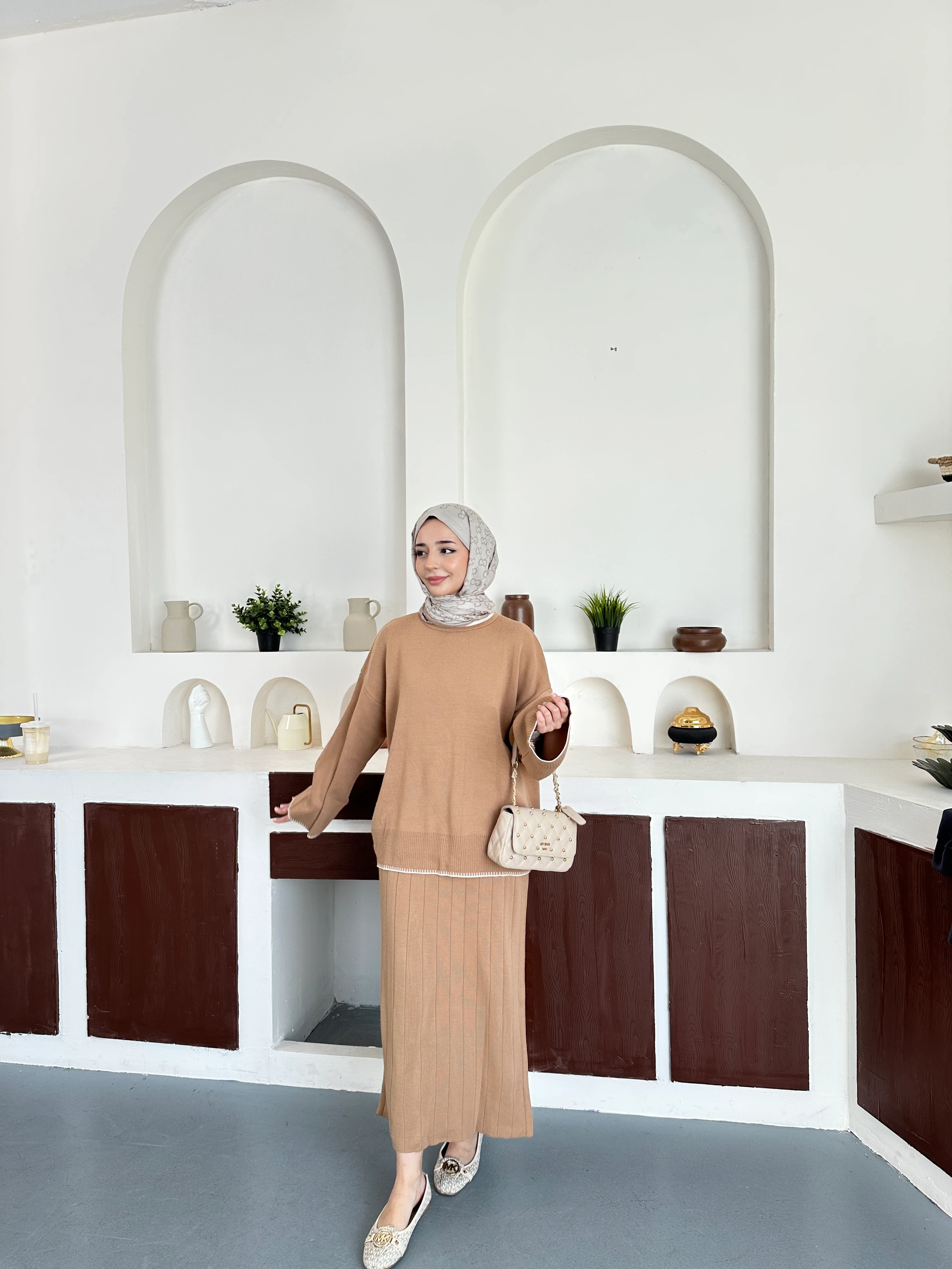 Etekli takım trikoo - Taba