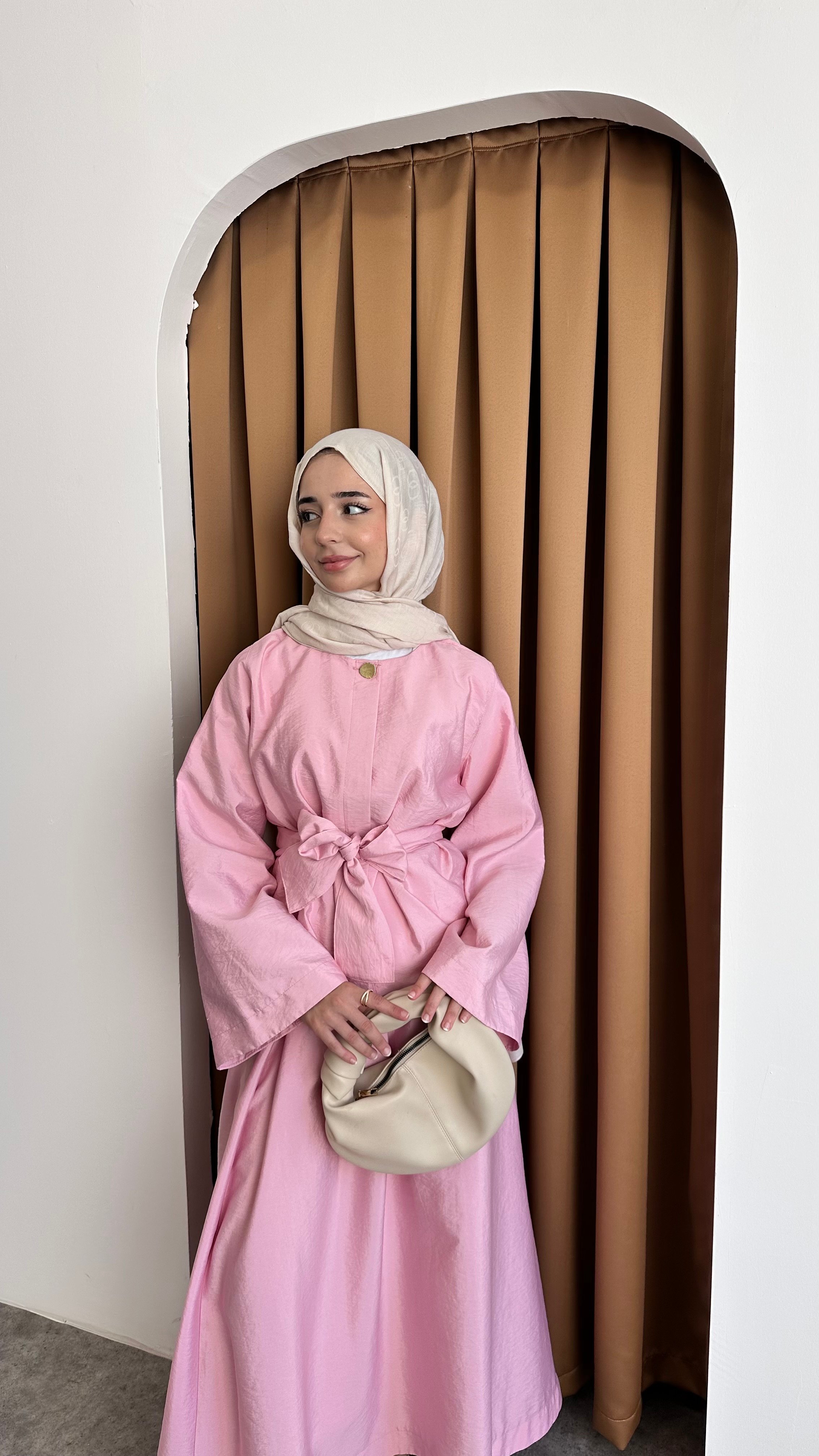 Lina Kuşaklı Takım