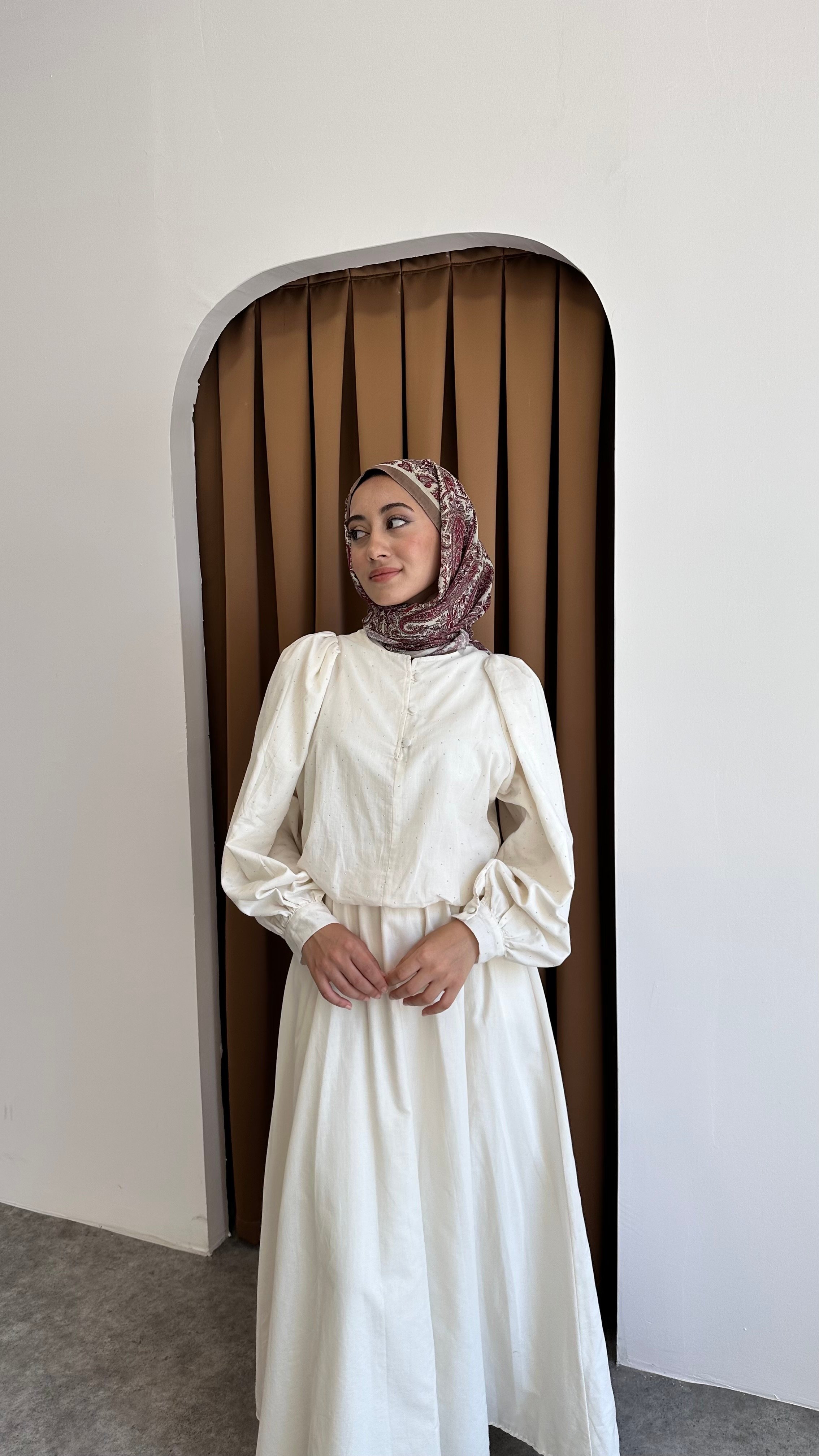 Taşlı keten elbise - Beyaz