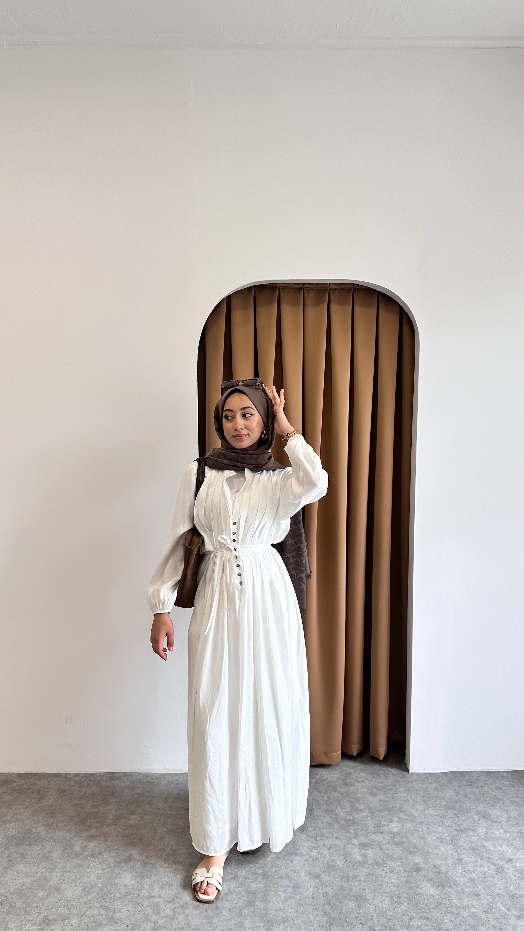 Vera Düğmeli Elbise