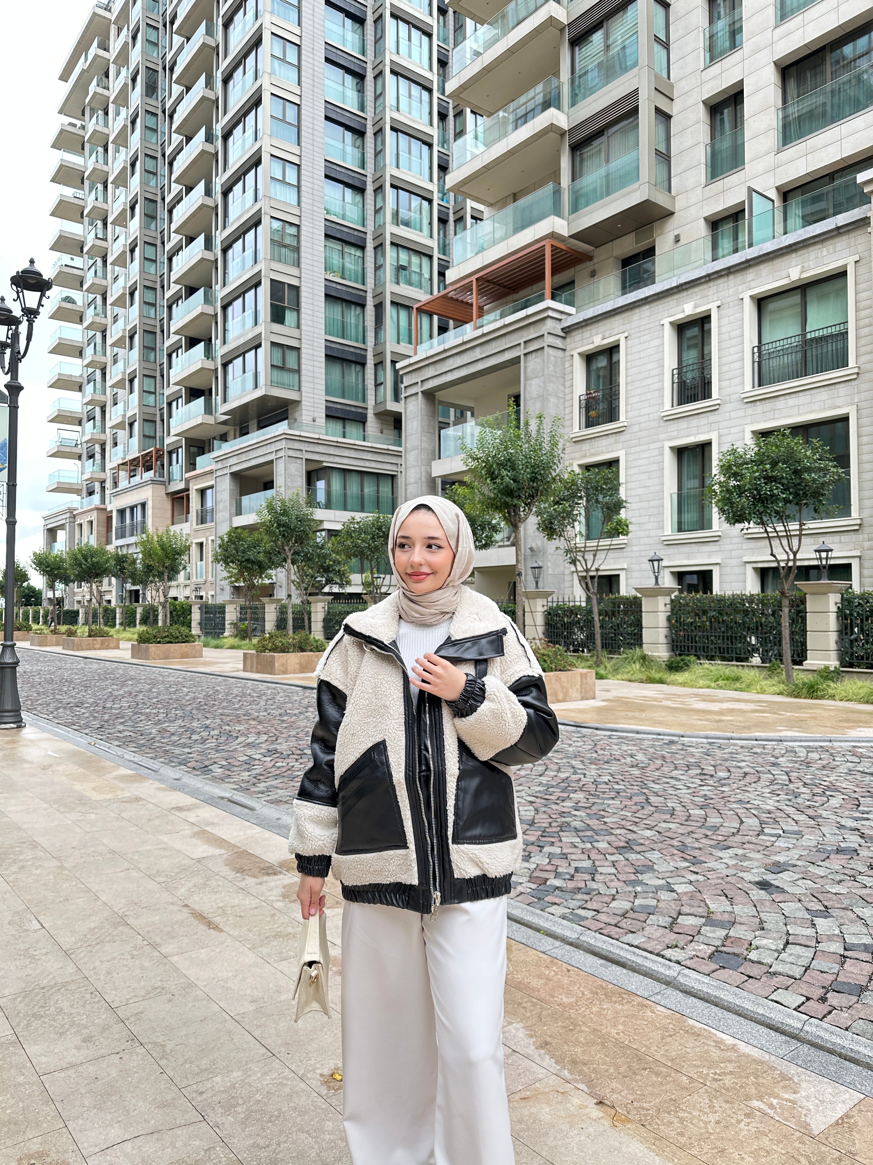 Nora Peluş Deri Mont
