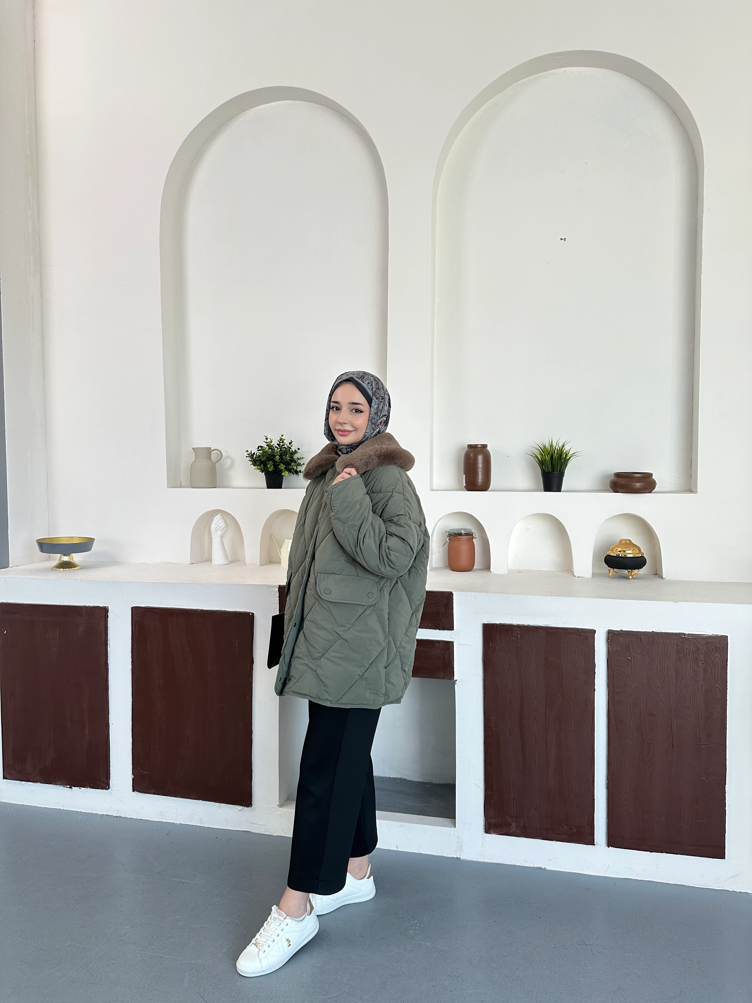 CASUAL MONT - Çağla